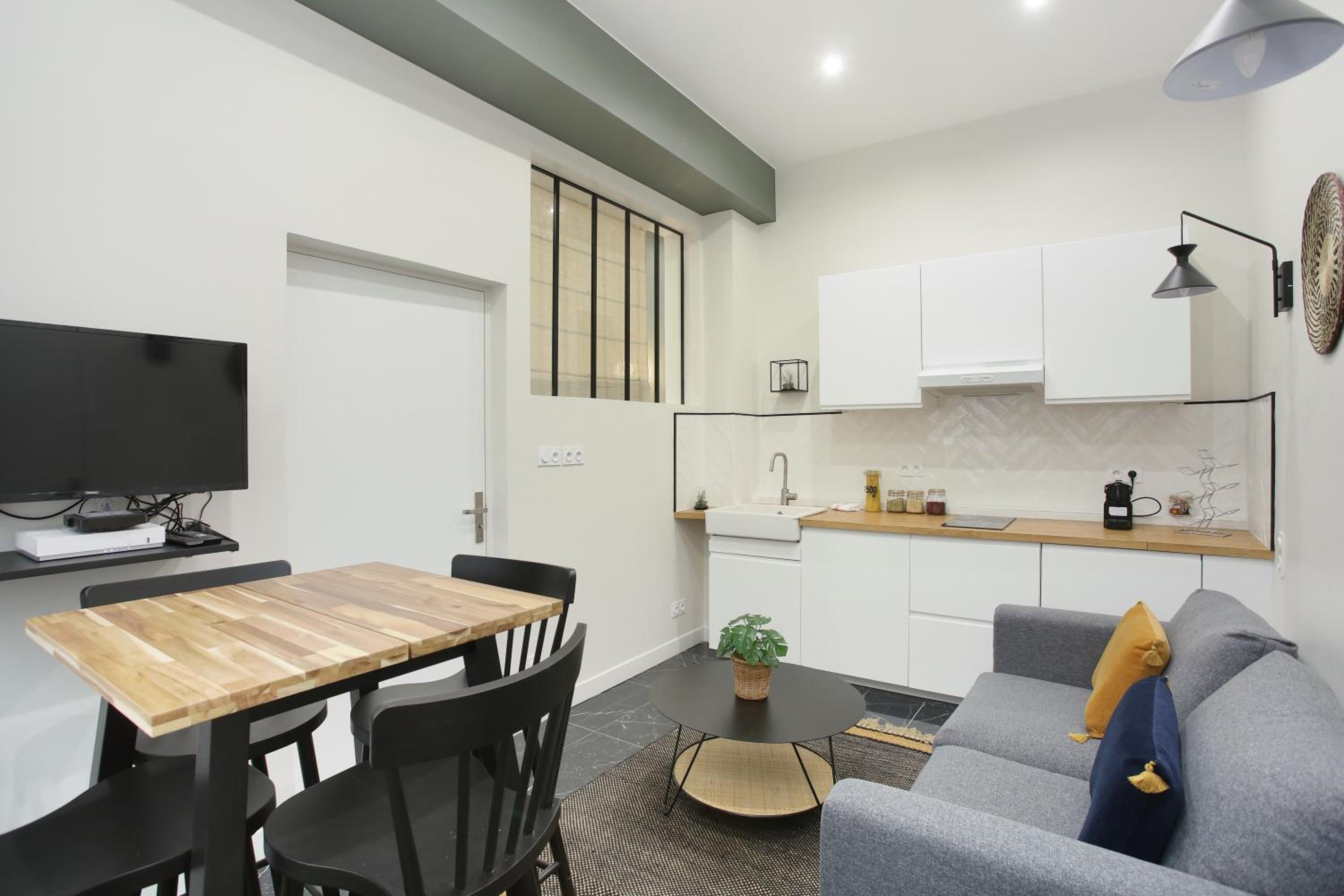 Apartment - Ground Floor photo 1