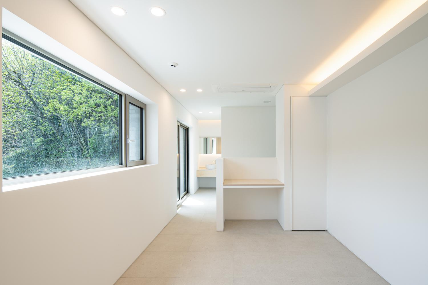 Double Room with Mountain View - Photo 1