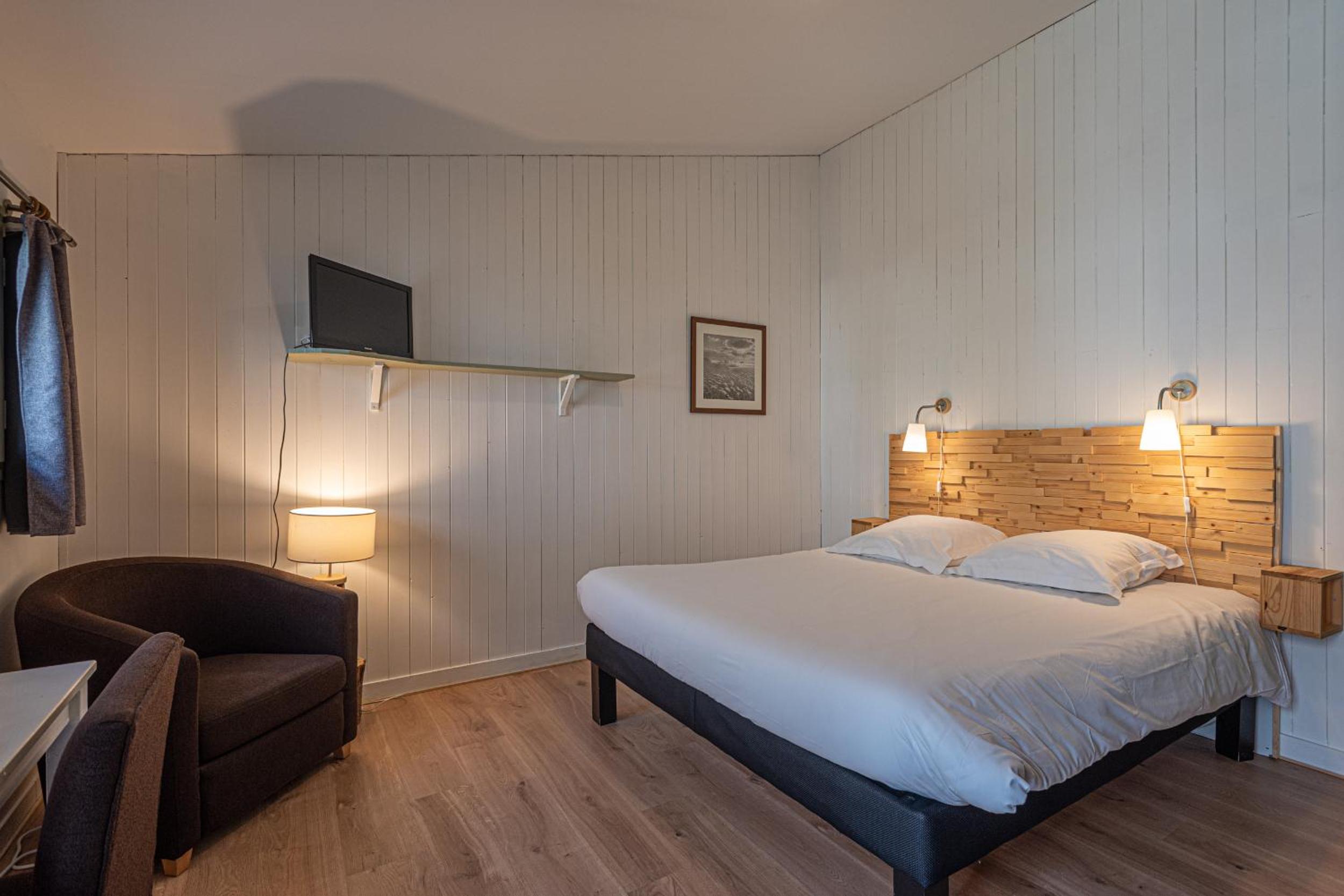 Double Room - Photo 2