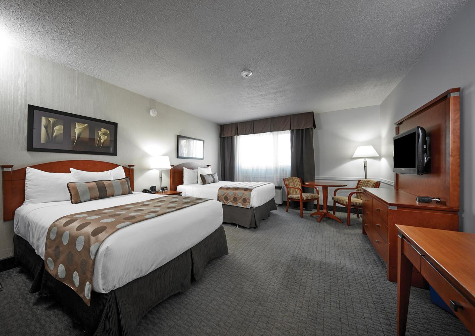 Deluxe Double Room with Two Double Beds - Non-Smoking photo 2