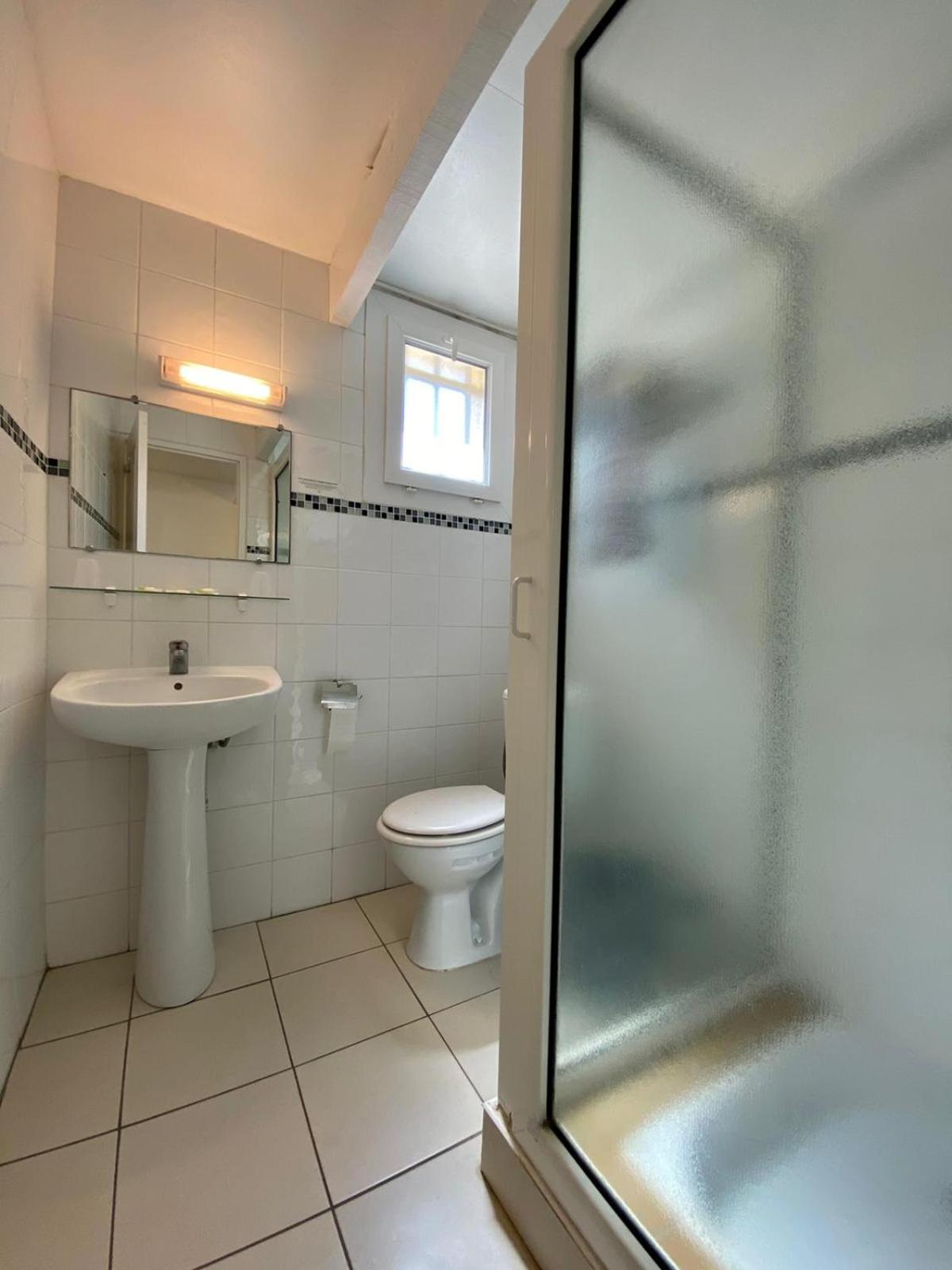 Double Room with Terrace - Photo 8