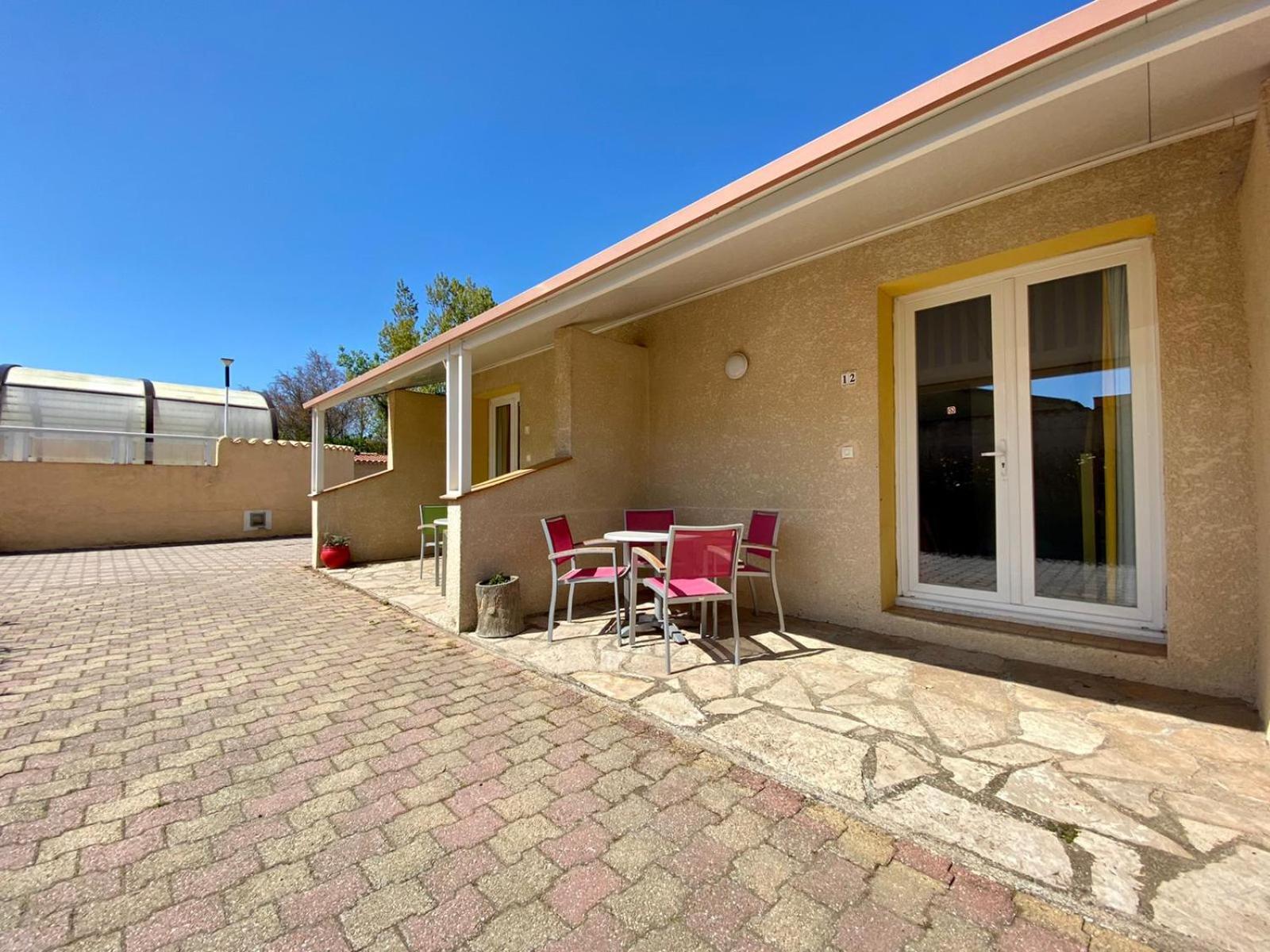 Double Room with Terrace - Photo 3