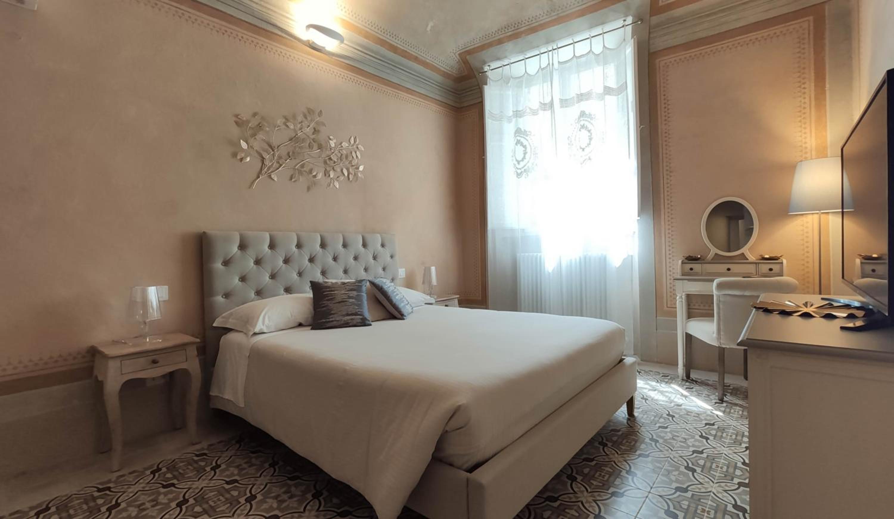 Large Double Room