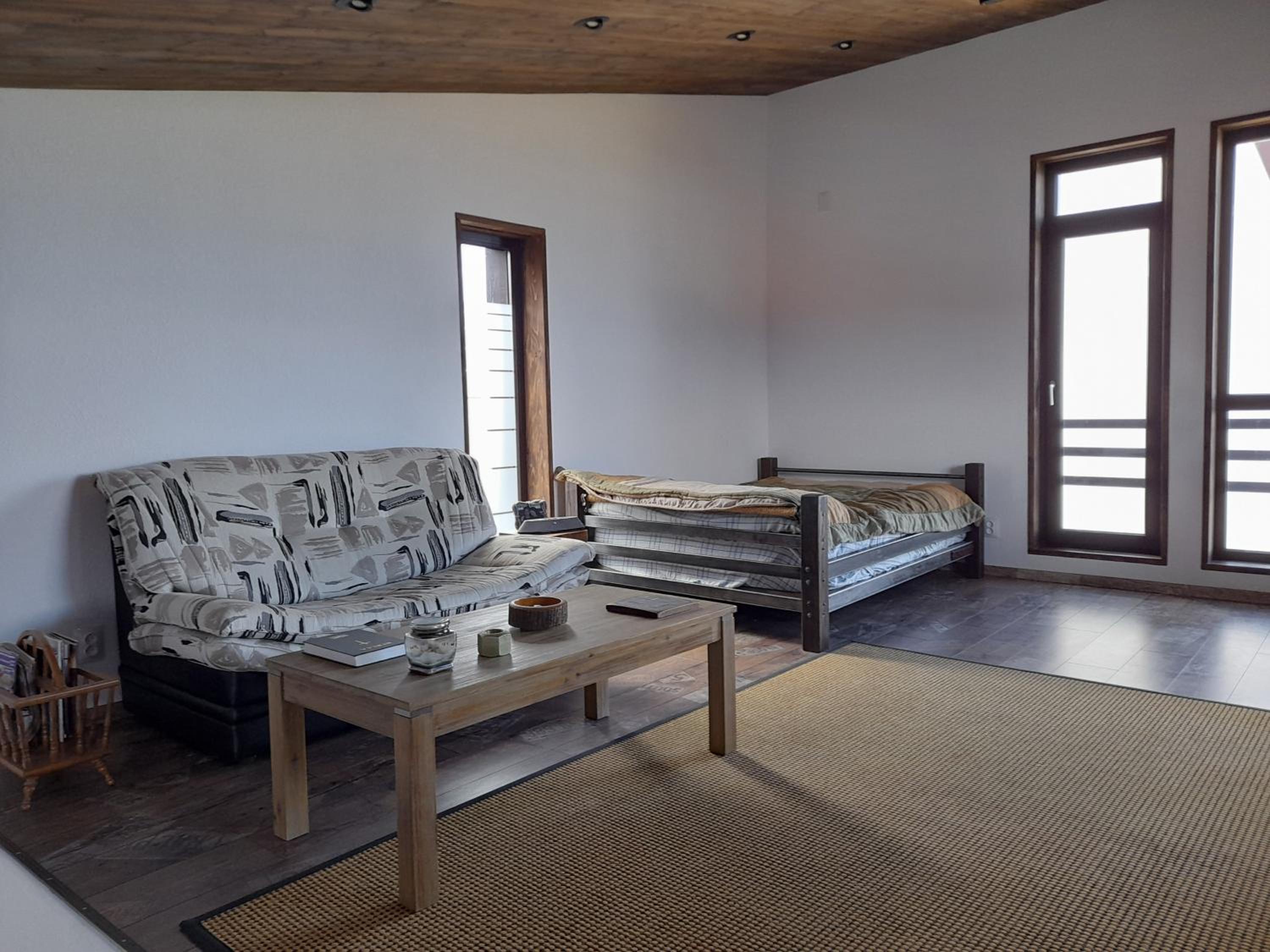 Maisonette photo 1