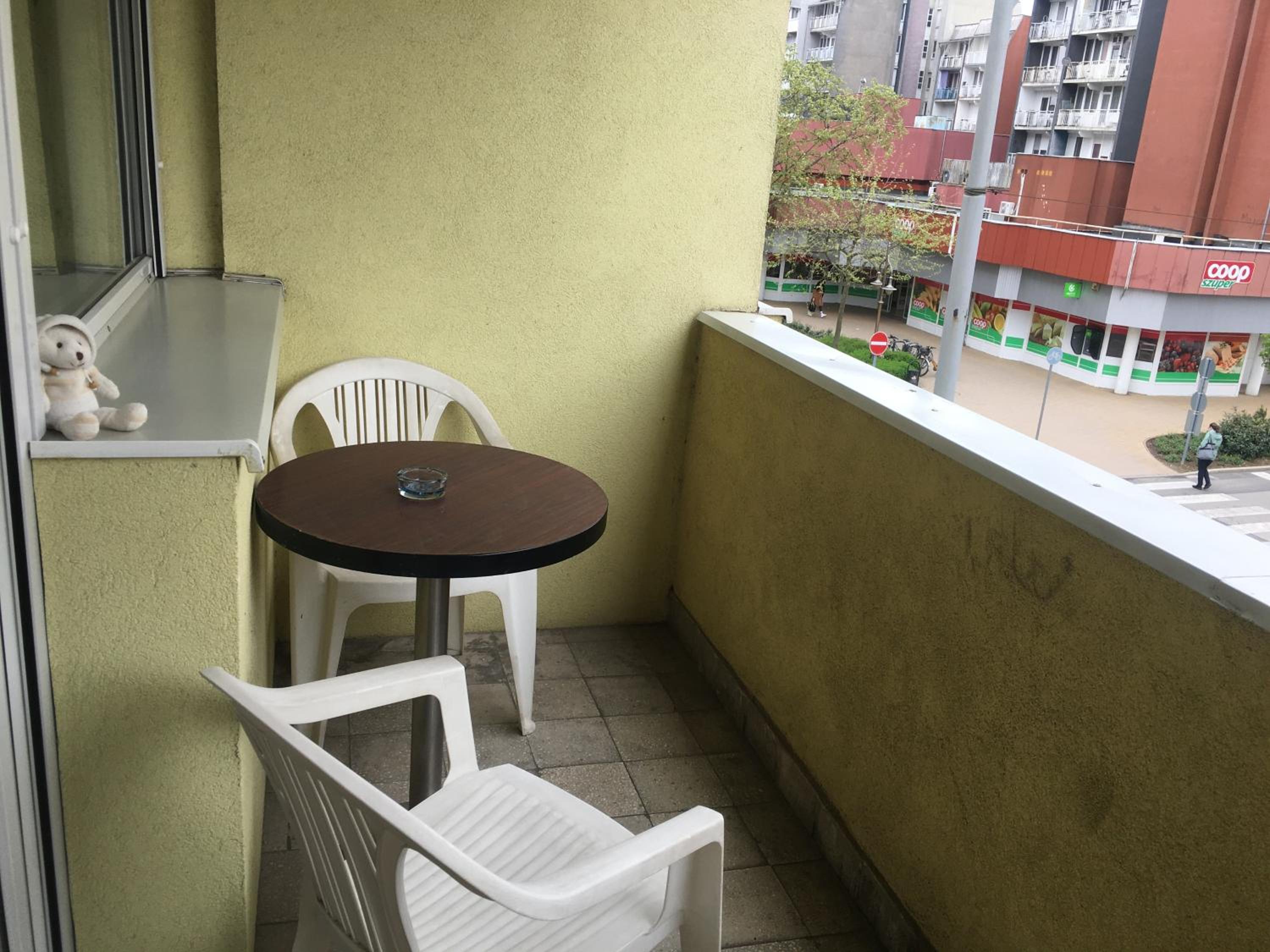Apartment - Photo 8