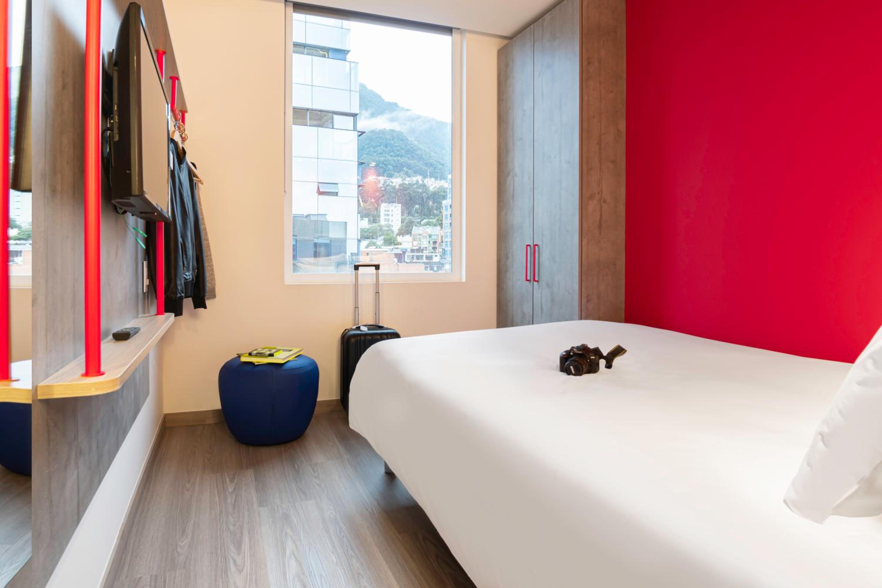 Double Room with Extra Bed photo 2