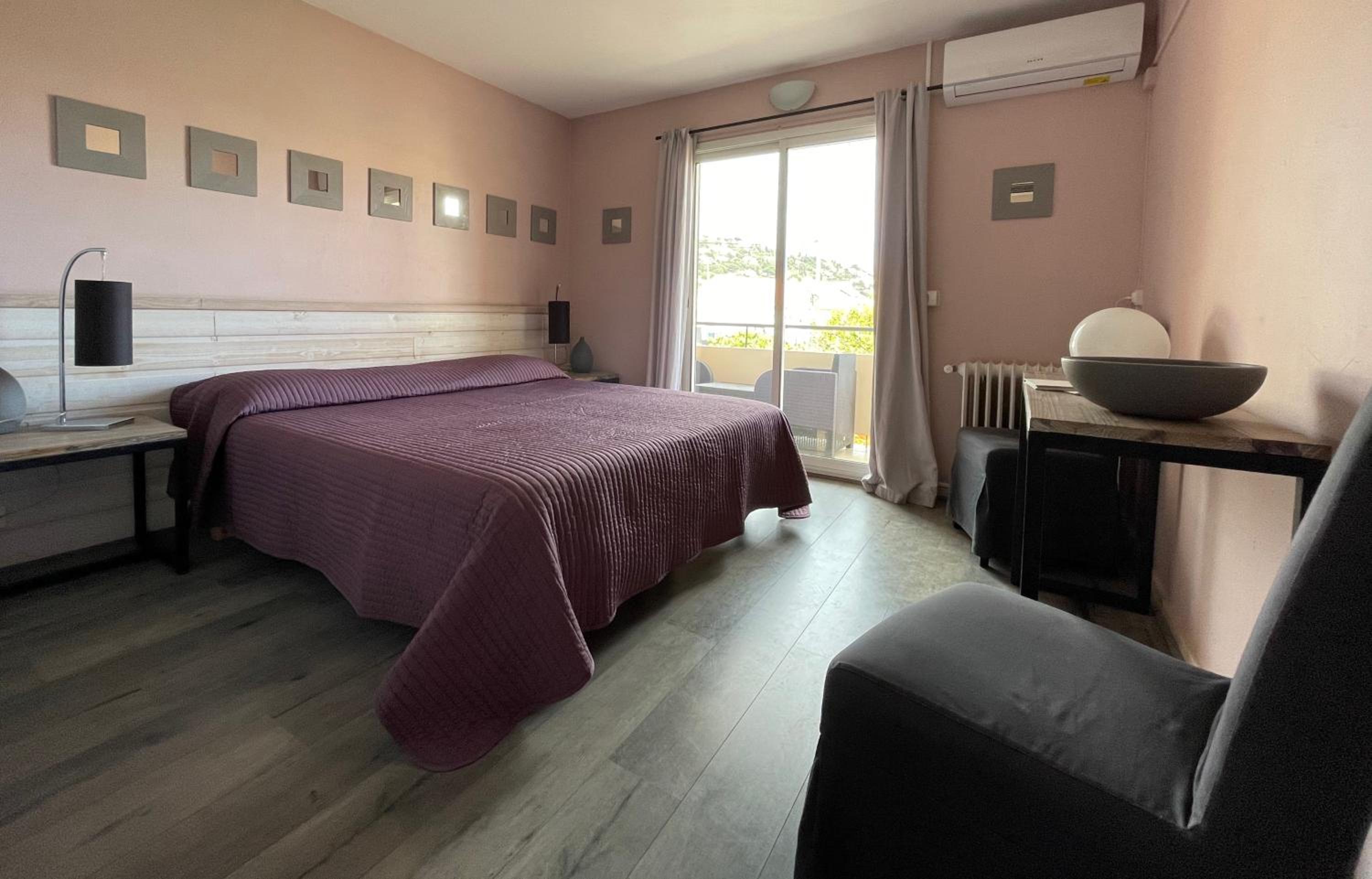 Superior Double Room with Garden View