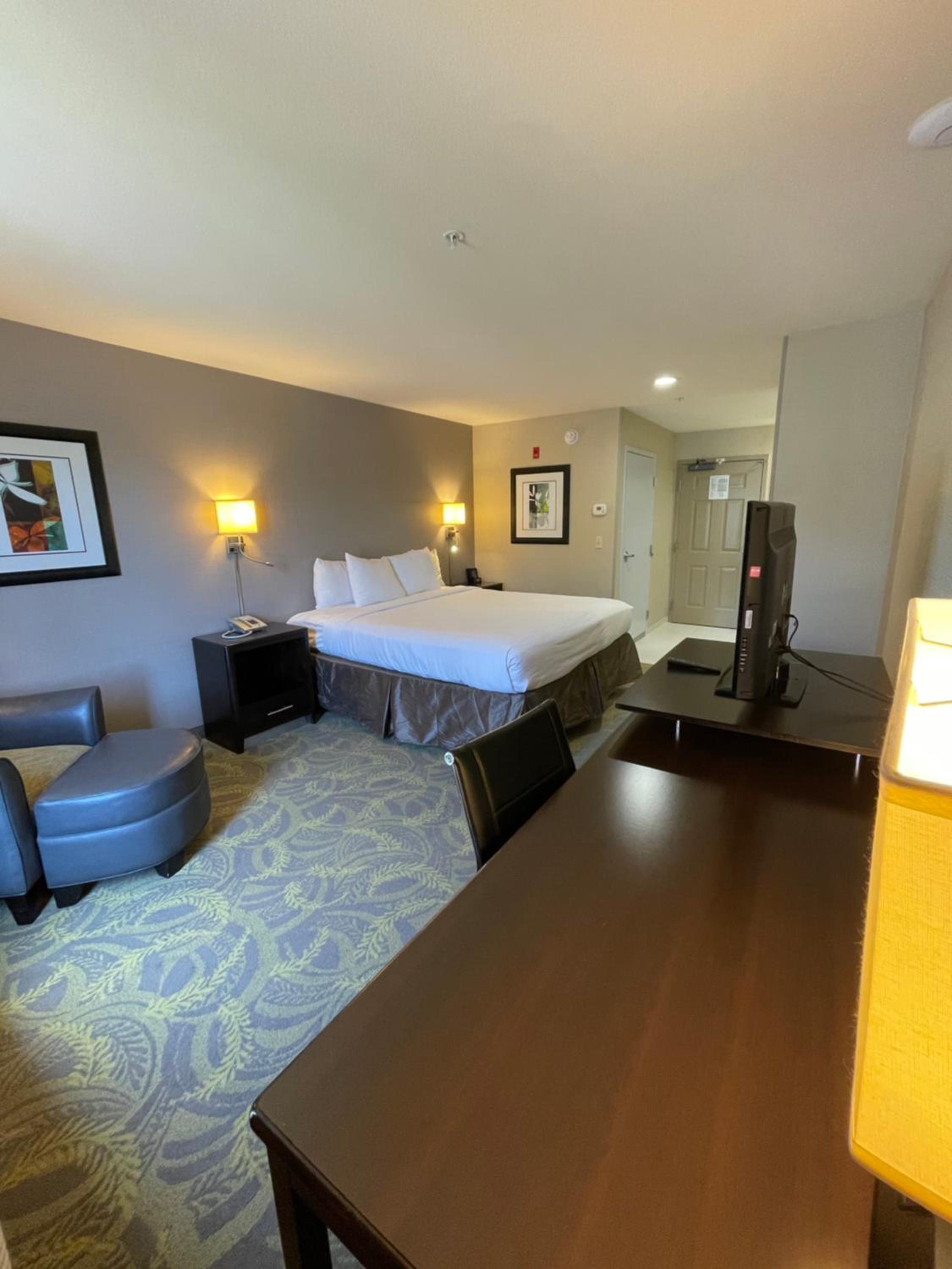 Standard King Room - Photo 2