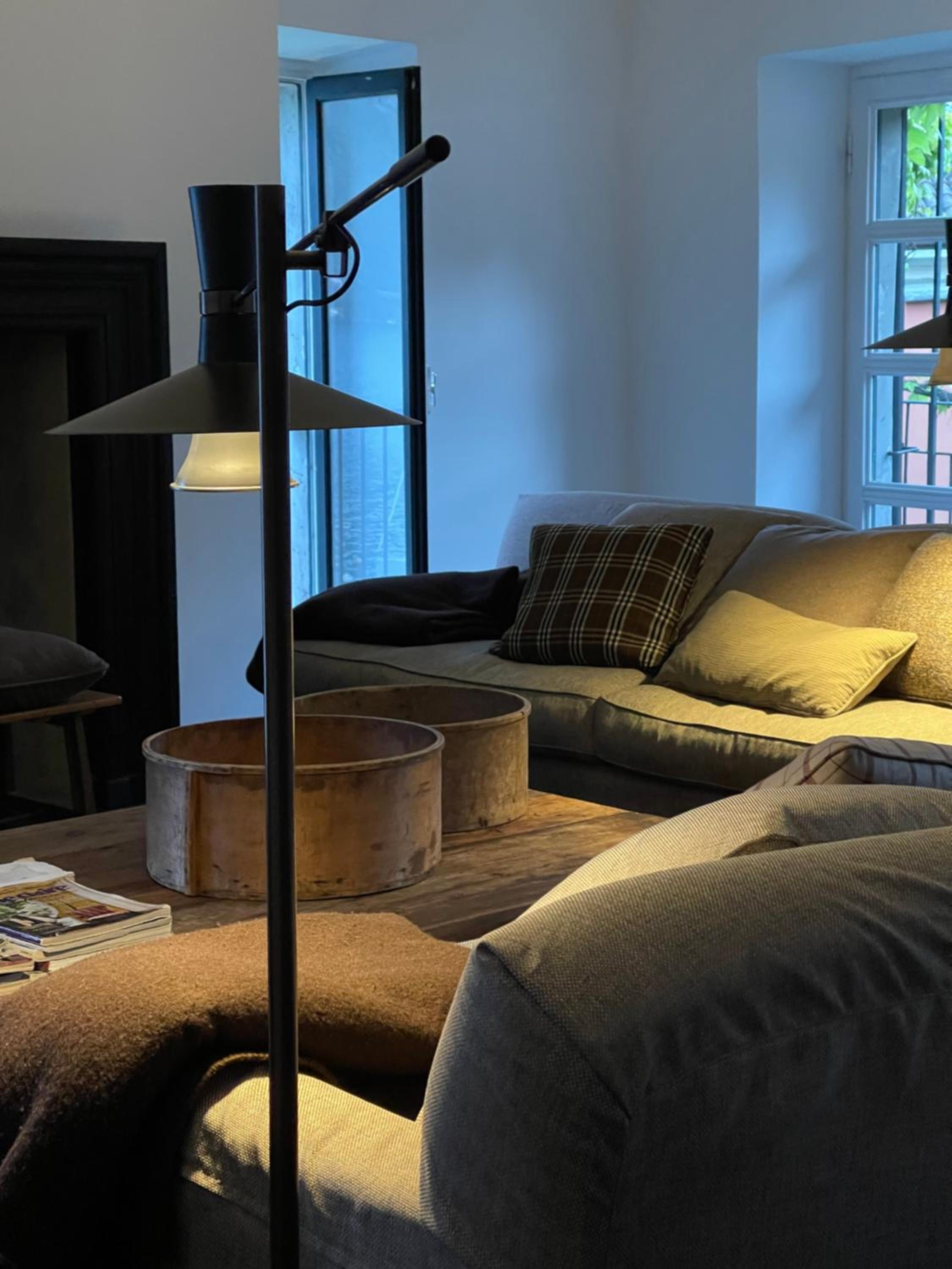Three-Bedroom Apartment with Lake View - Split Level
