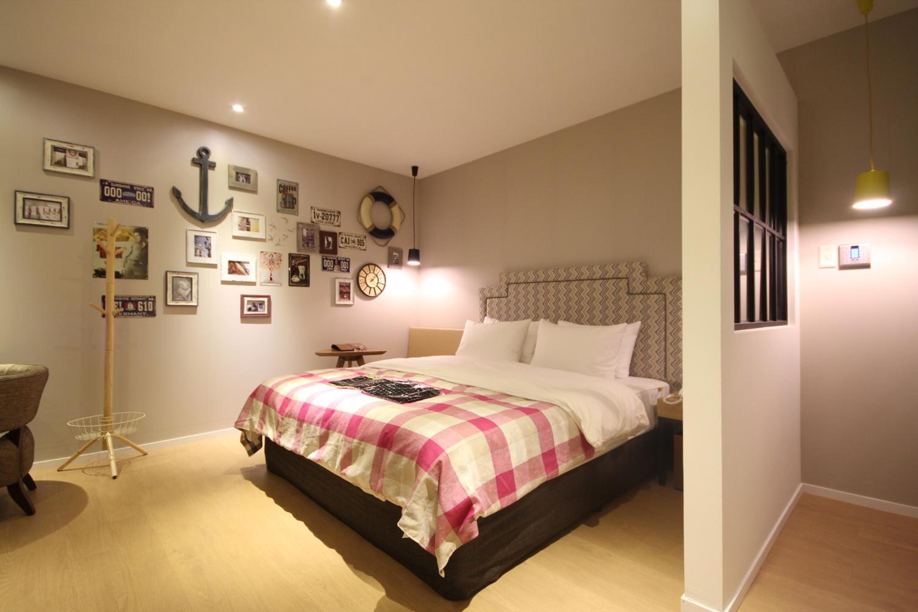 Standard Double Room - Photo 1