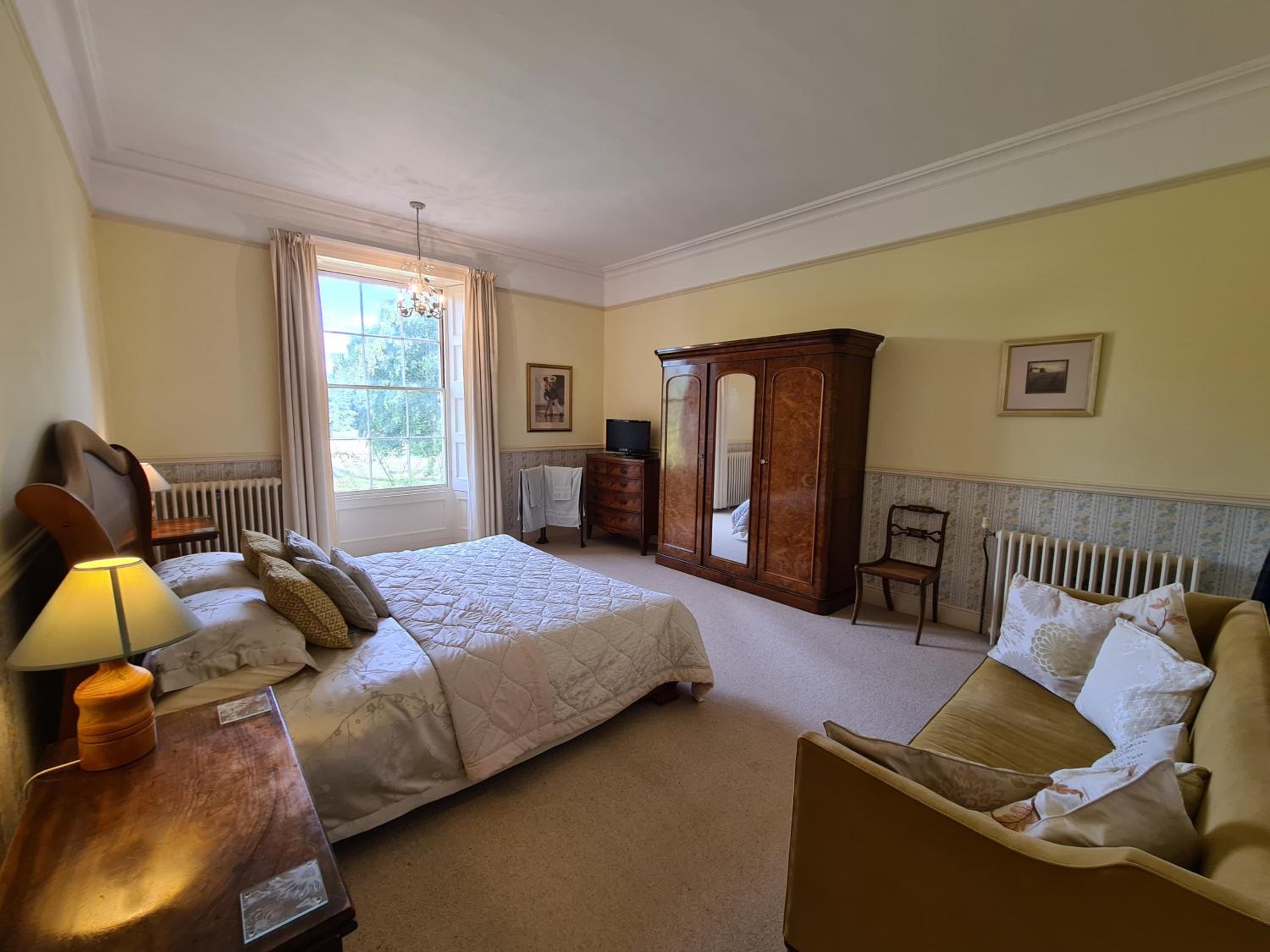 King Room with Garden View photo 2
