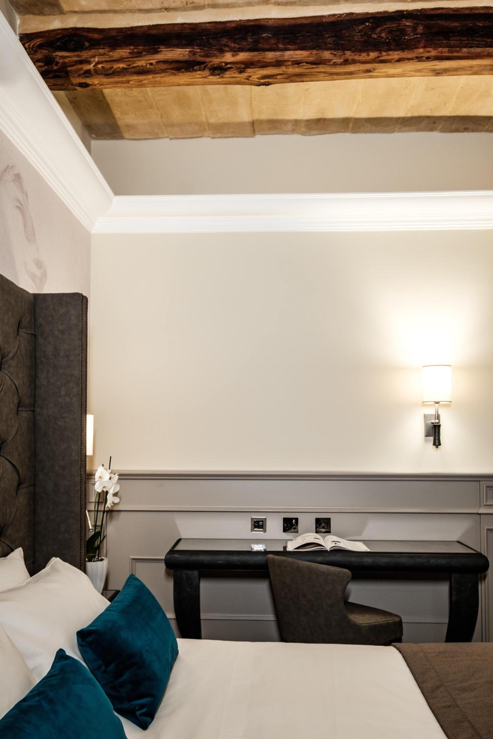 Romantic Superior Double Room - Photo 5