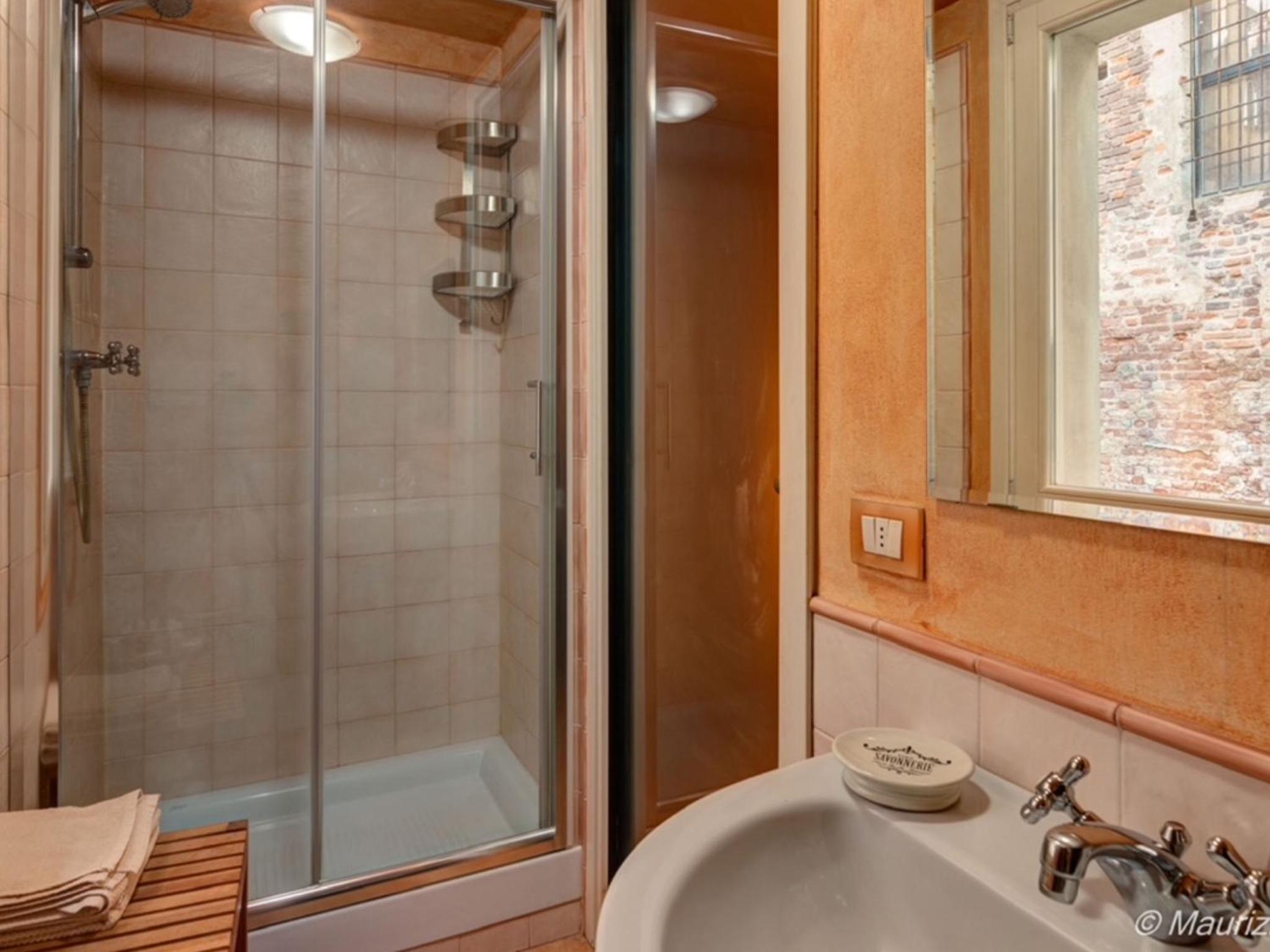 Duplex Apartment - Photo 9