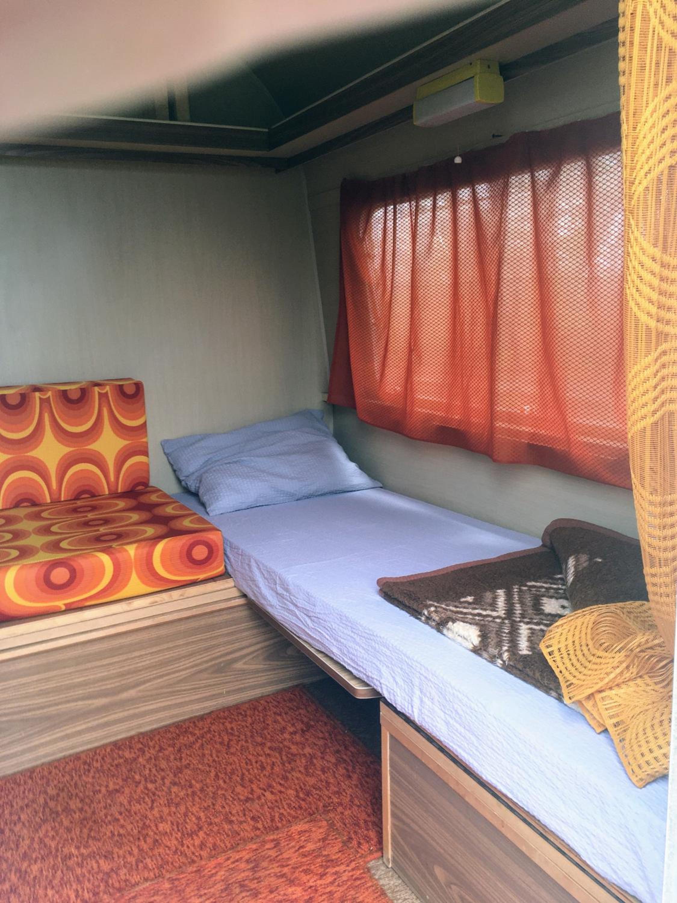 Caravan photo 2