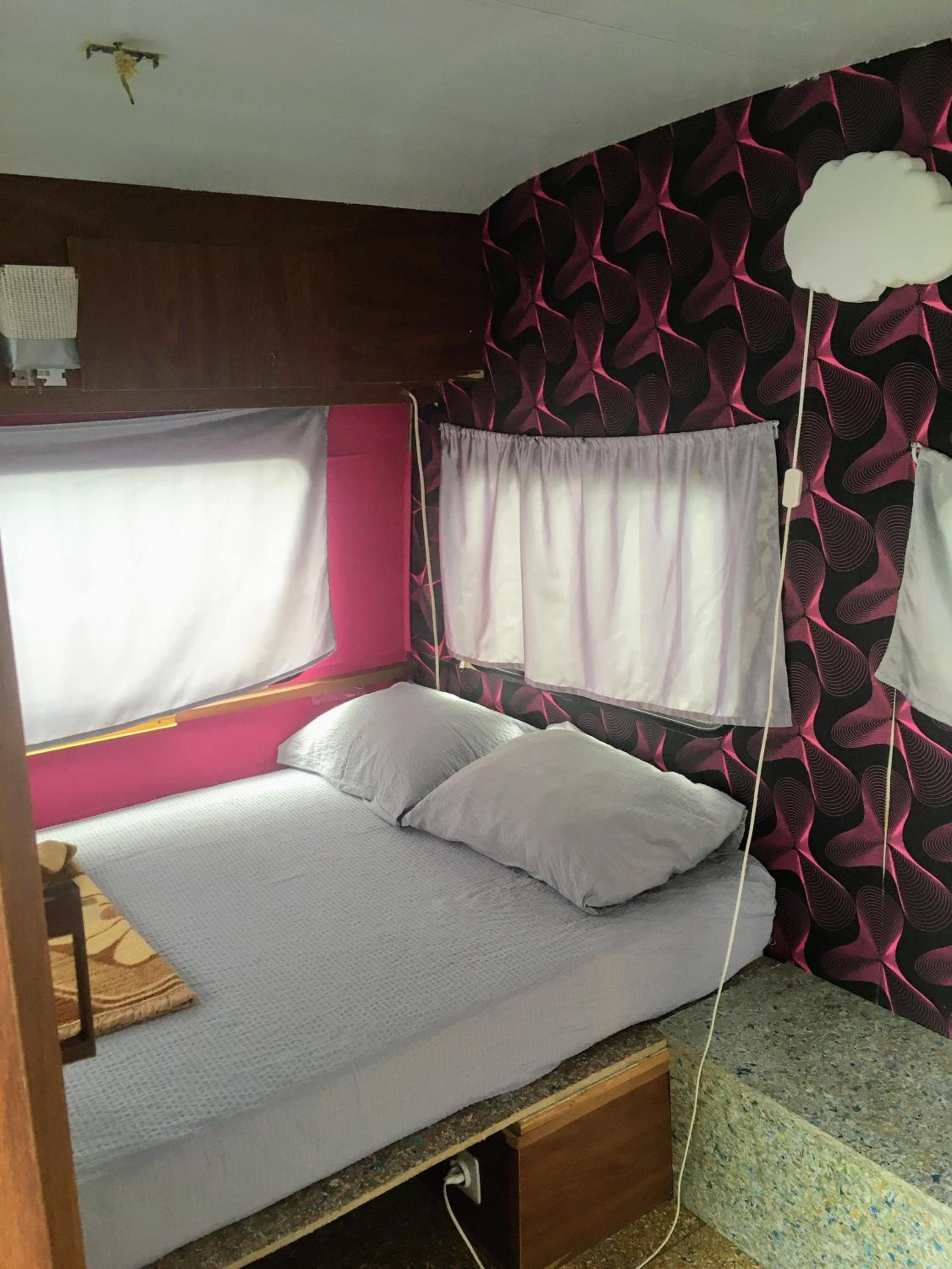 Caravan photo 1
