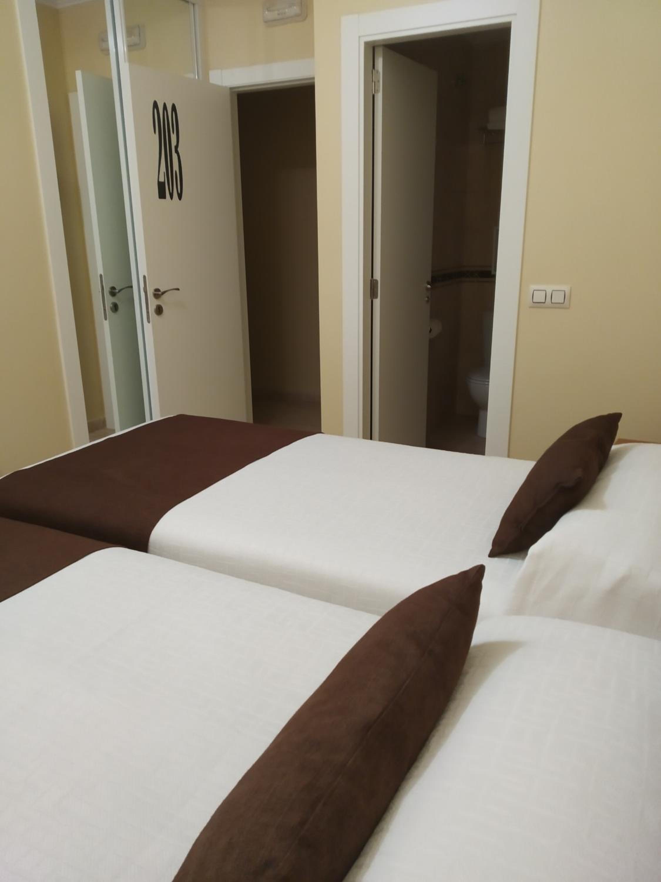 Double or Twin Room photo 2