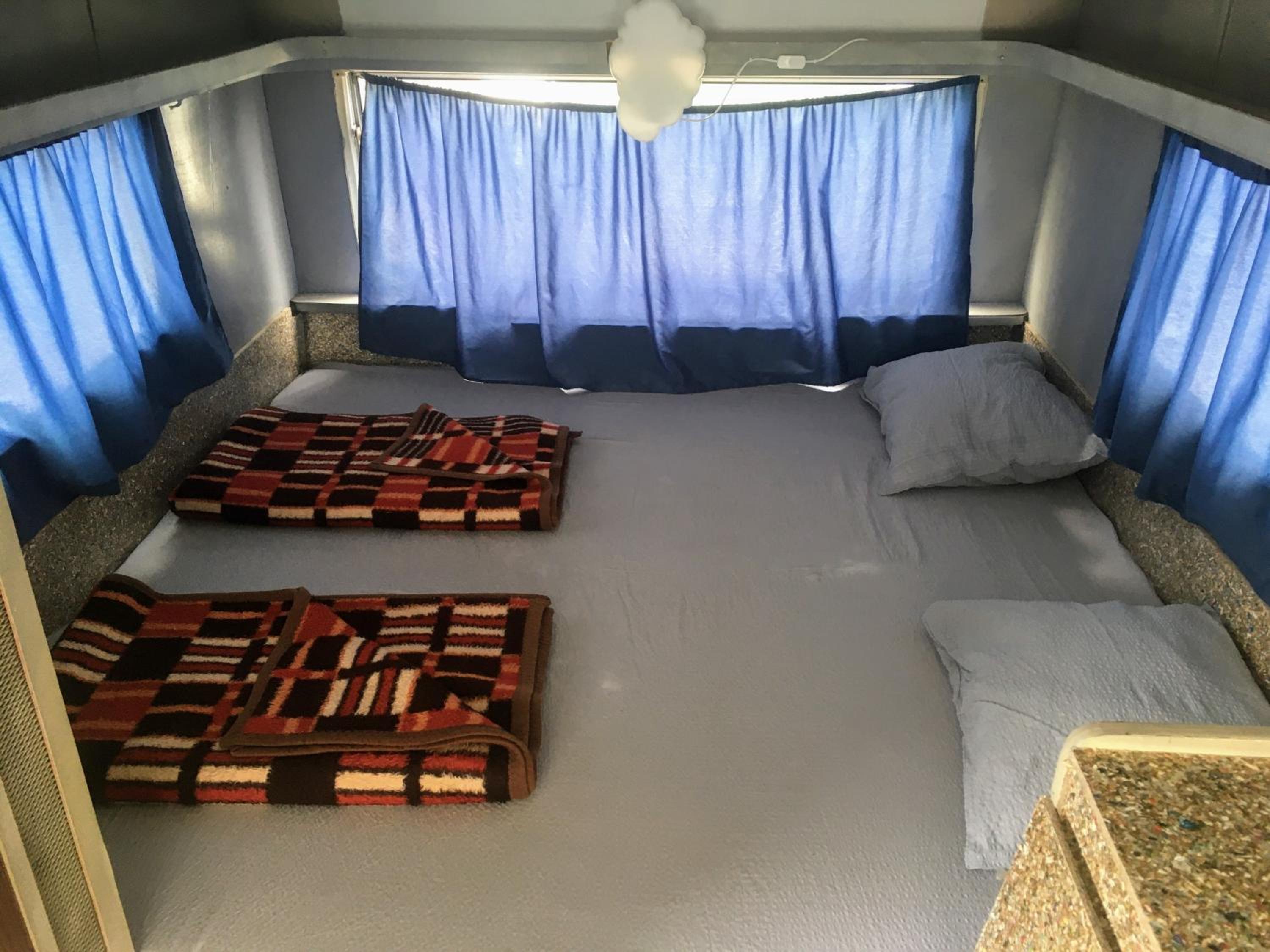 Caravan - Photo 1
