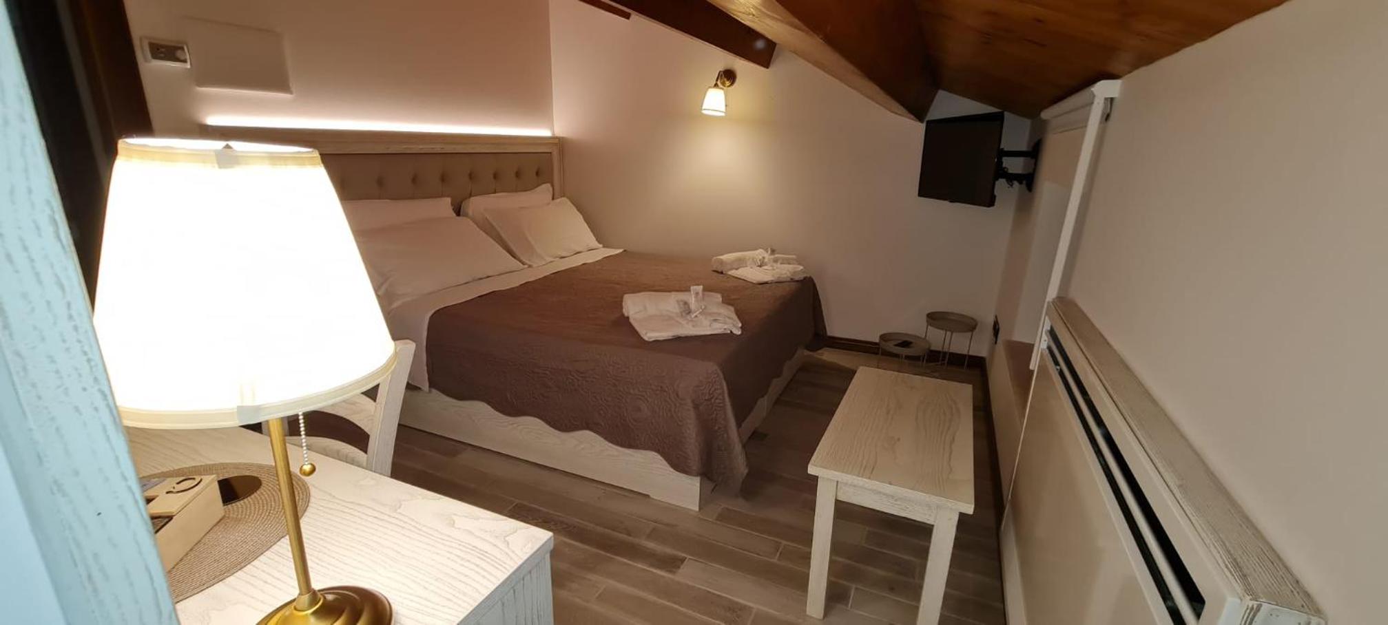 Double or Twin Room photo 1