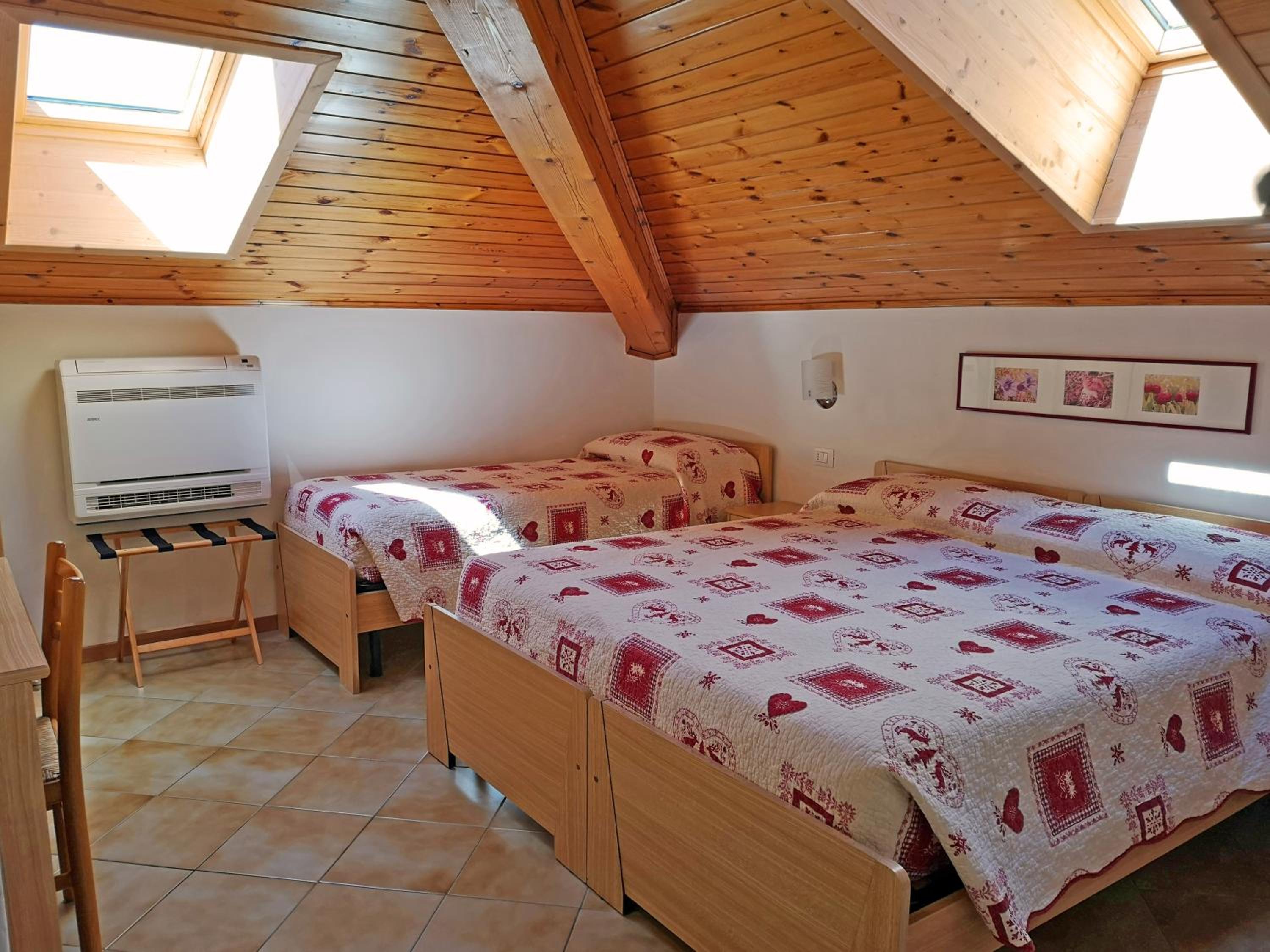 Triple Room - Attic photo 1