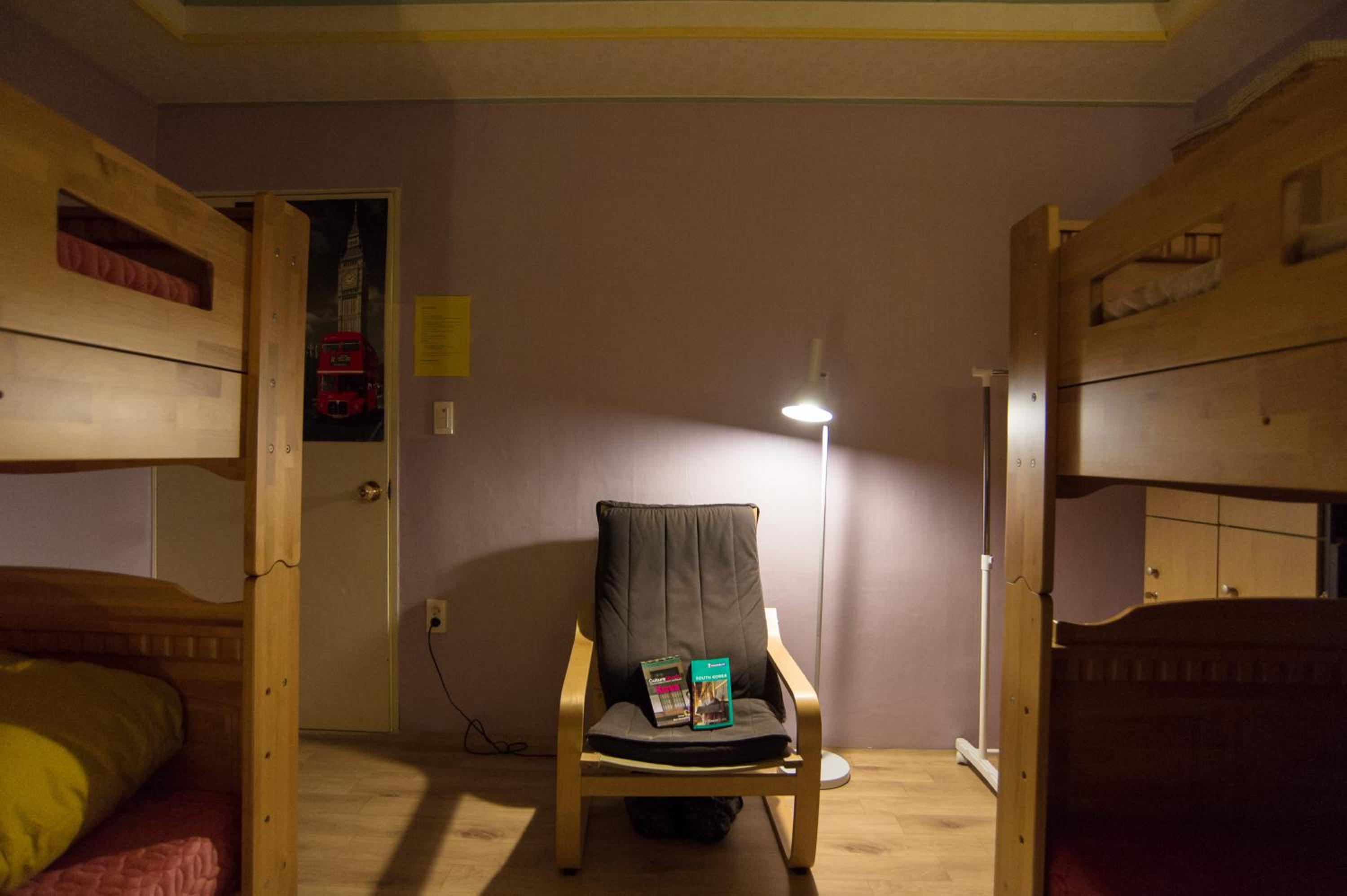 4-Bed Female Dormitory Room photo 3