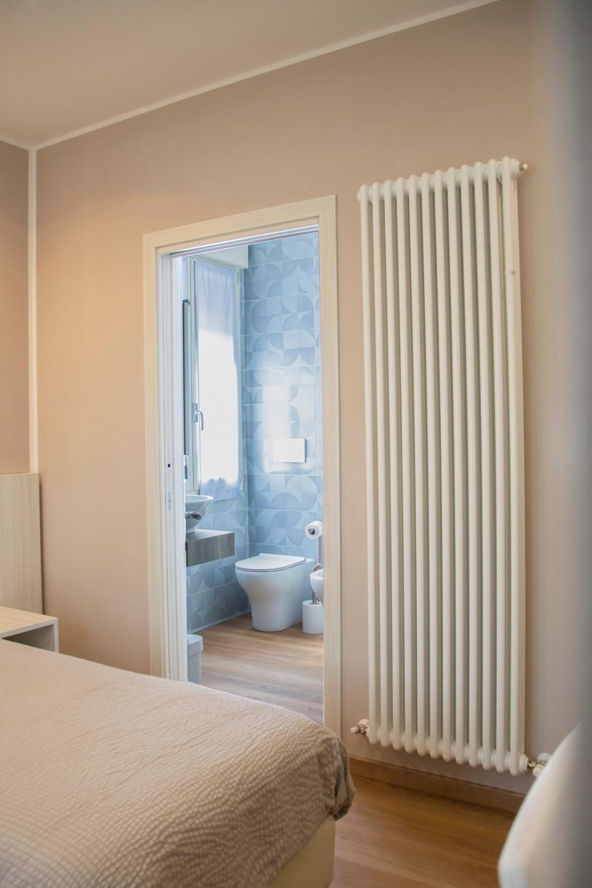 Double or Twin Room with Private Bathroom photo 2