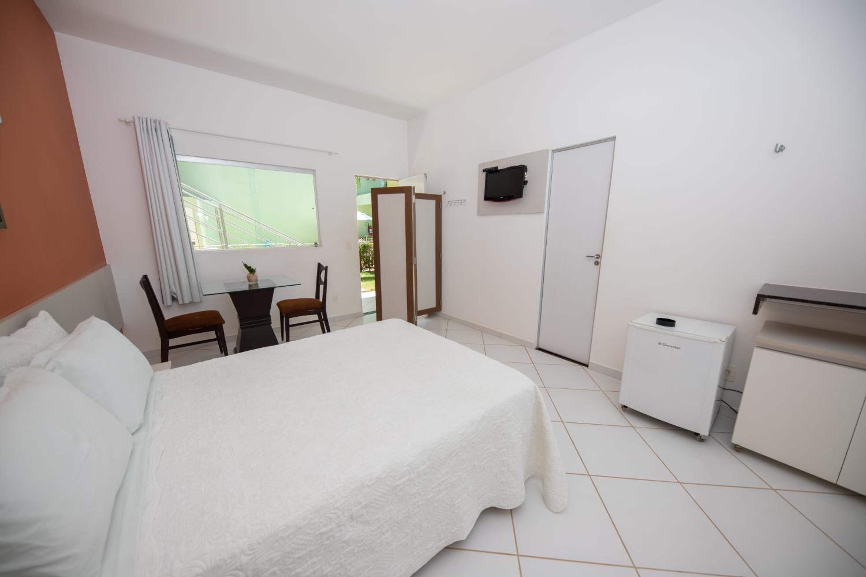 Standard Double Room - Photo 2