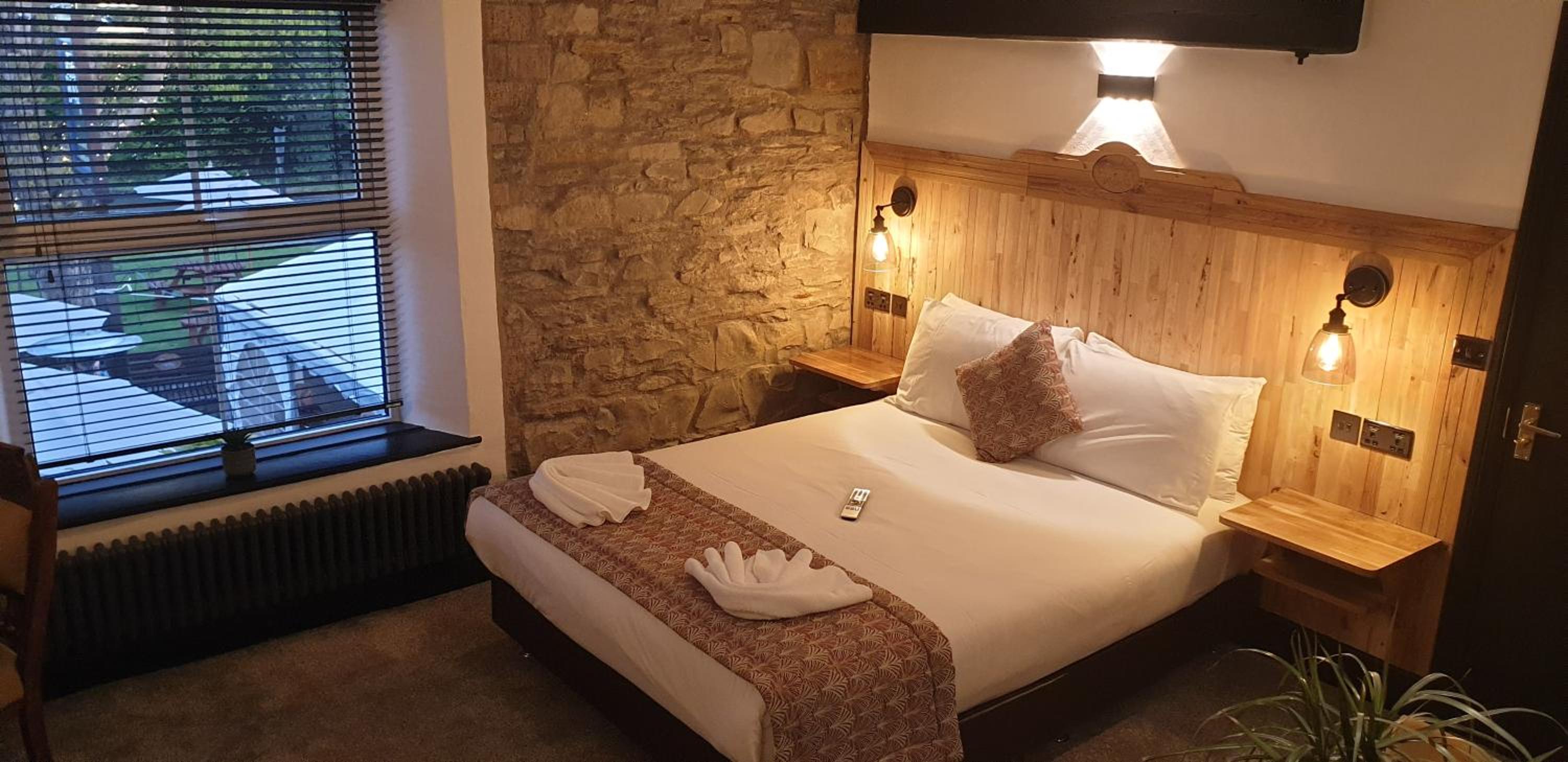 Superior King Room - Photo 5