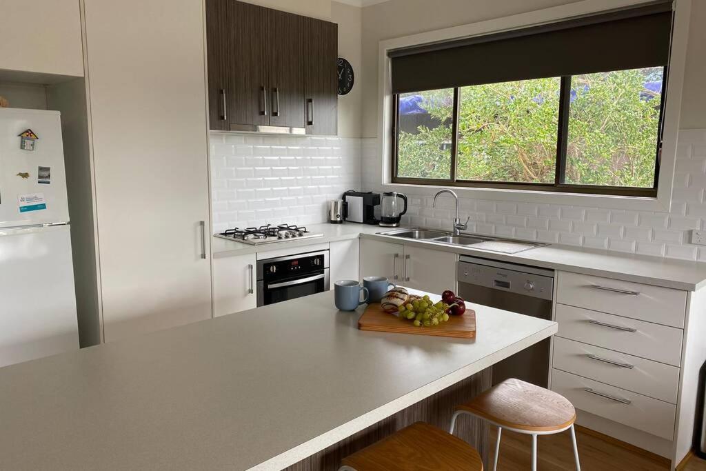 Four-Bedroom House photo 2