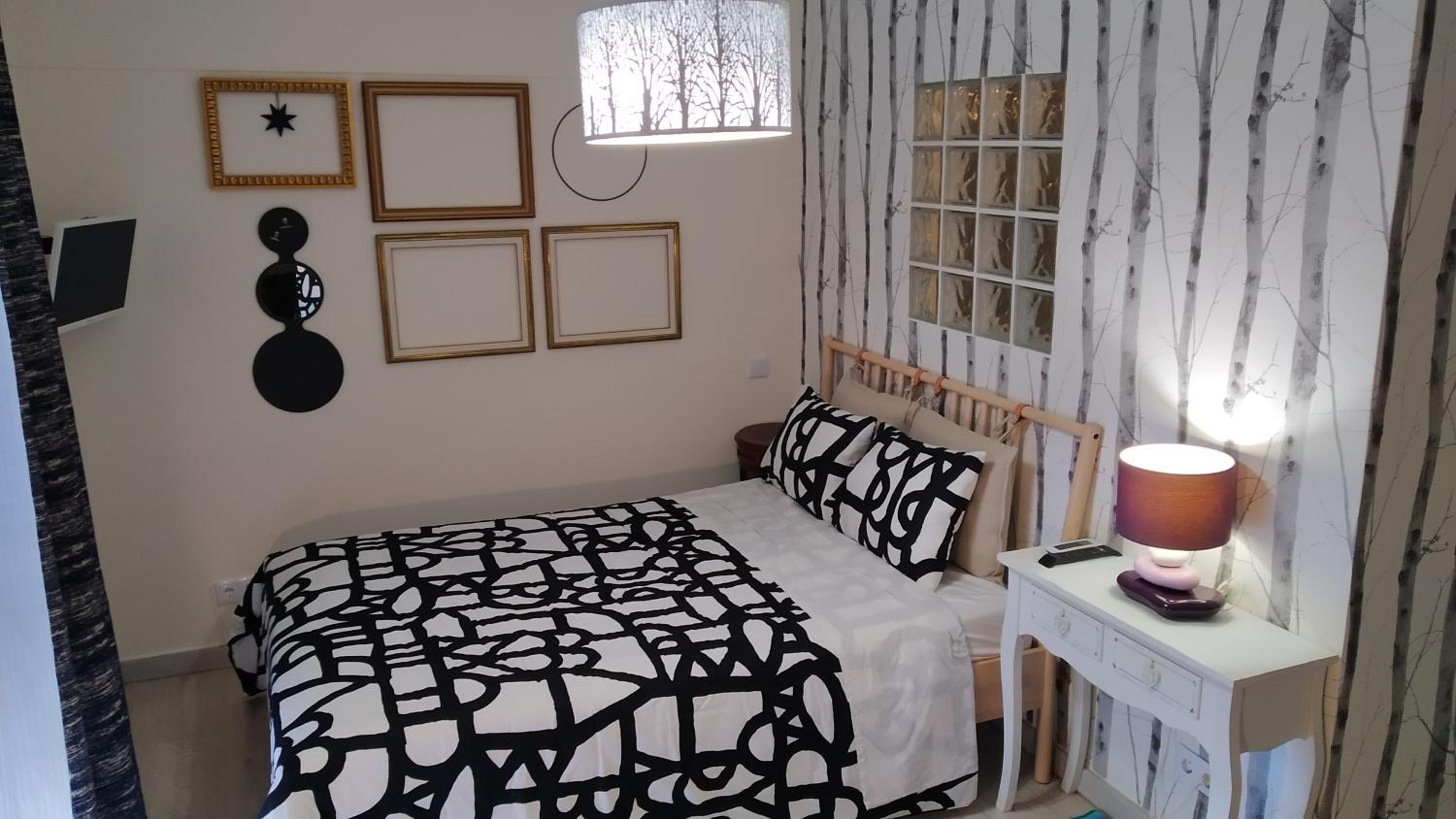 Double Room with Balcony - Photo 5