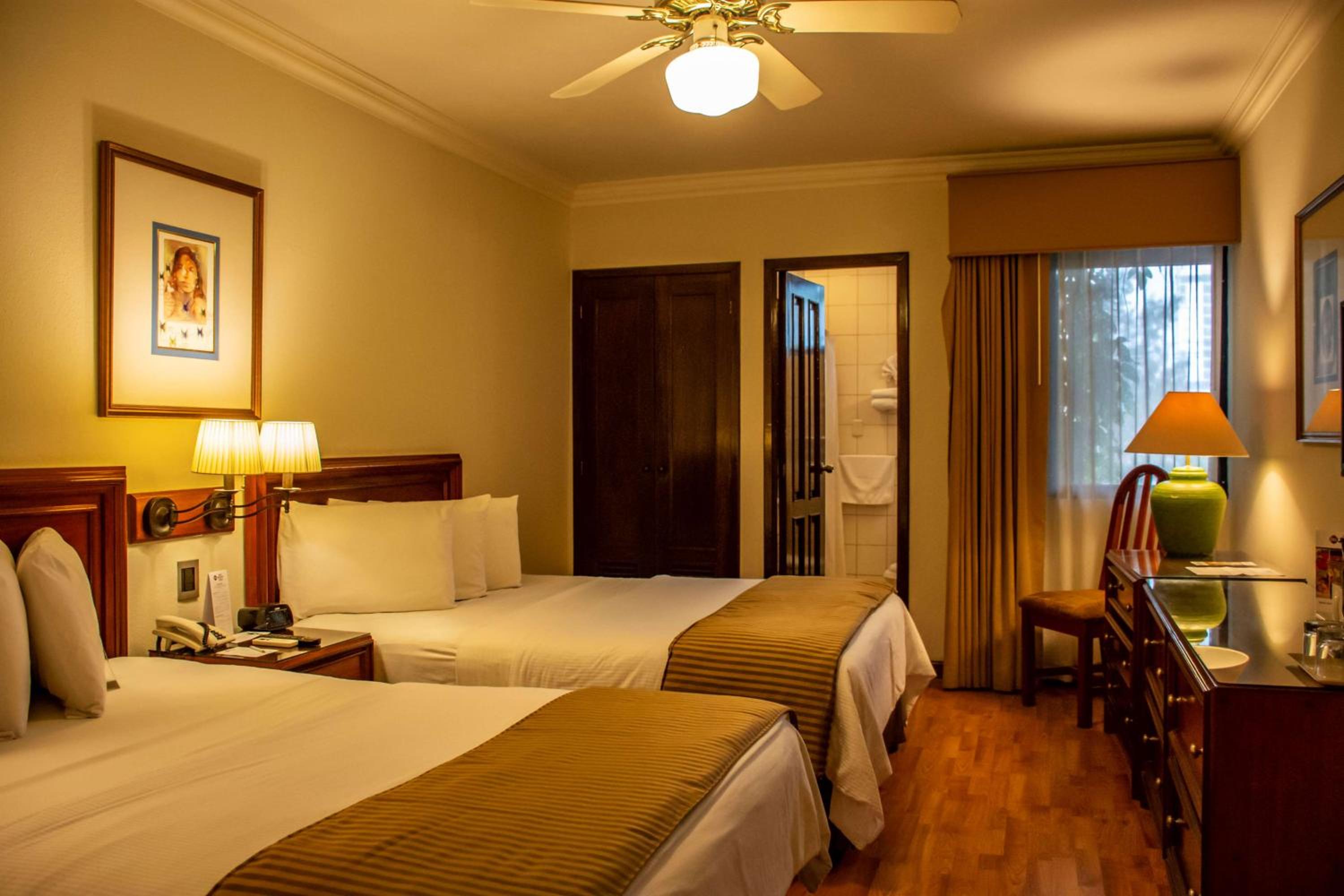 Double Room with Two Double Beds - Non-Smoking