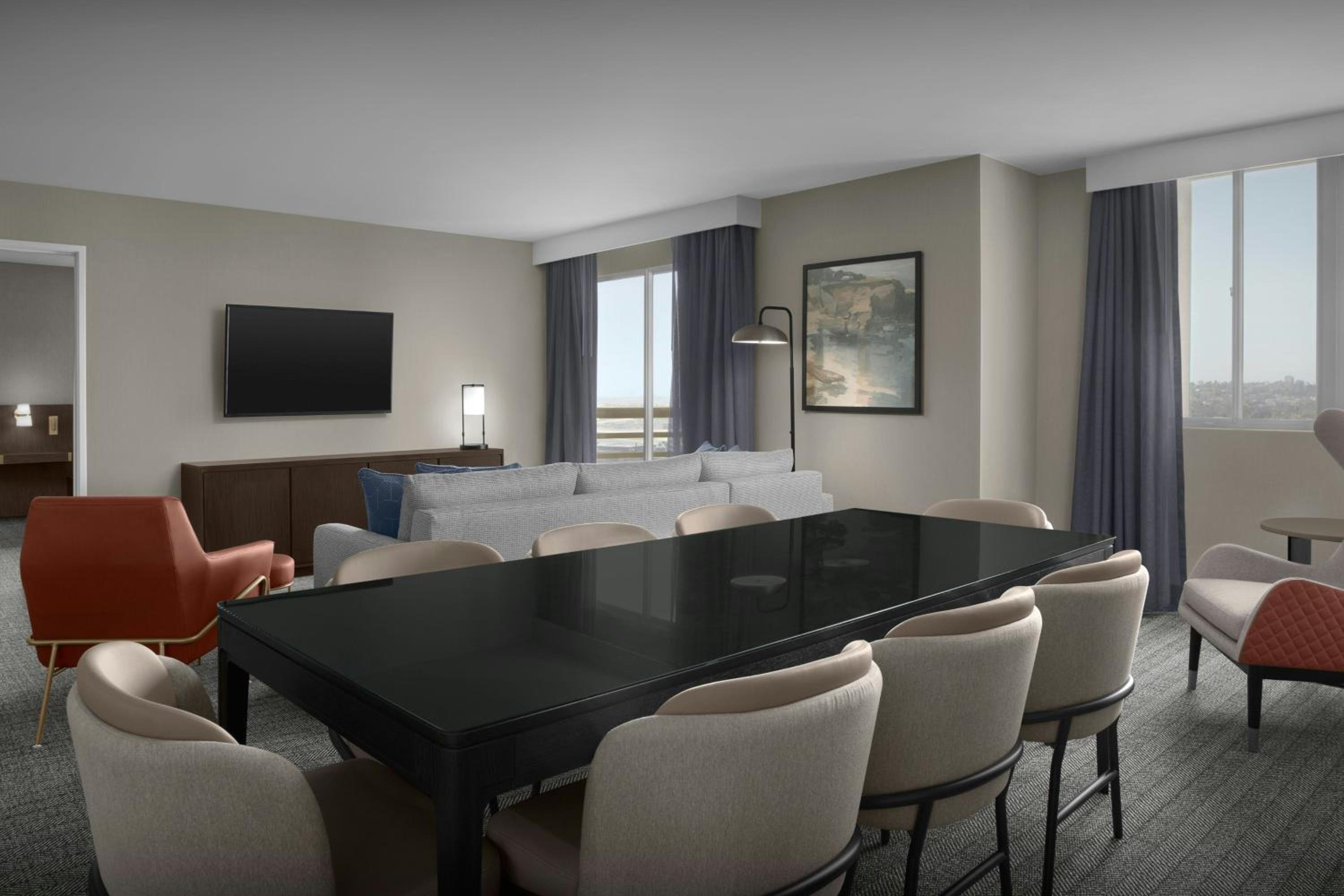Hospitality King Suite with Sofa Bed - Basilone