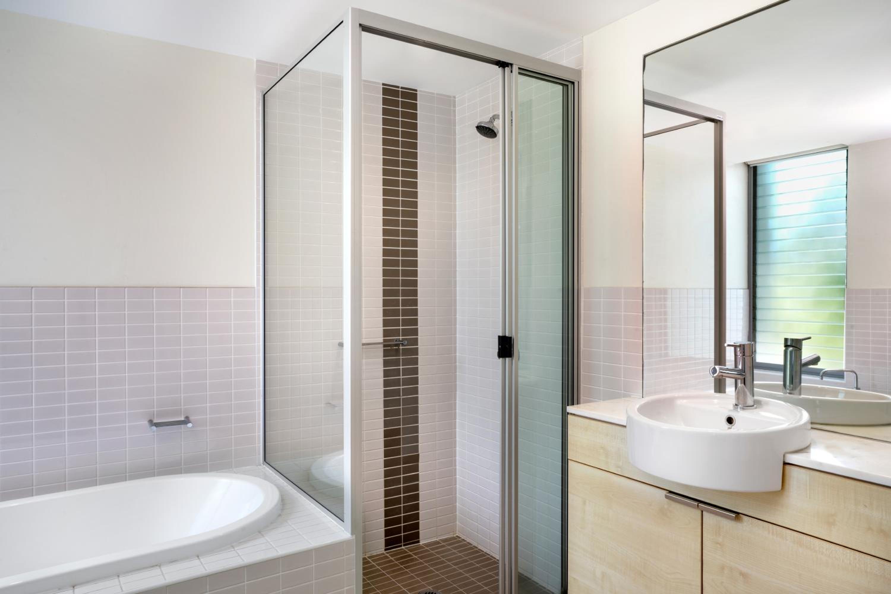 Two-Bedroom Apartment - Photo 3