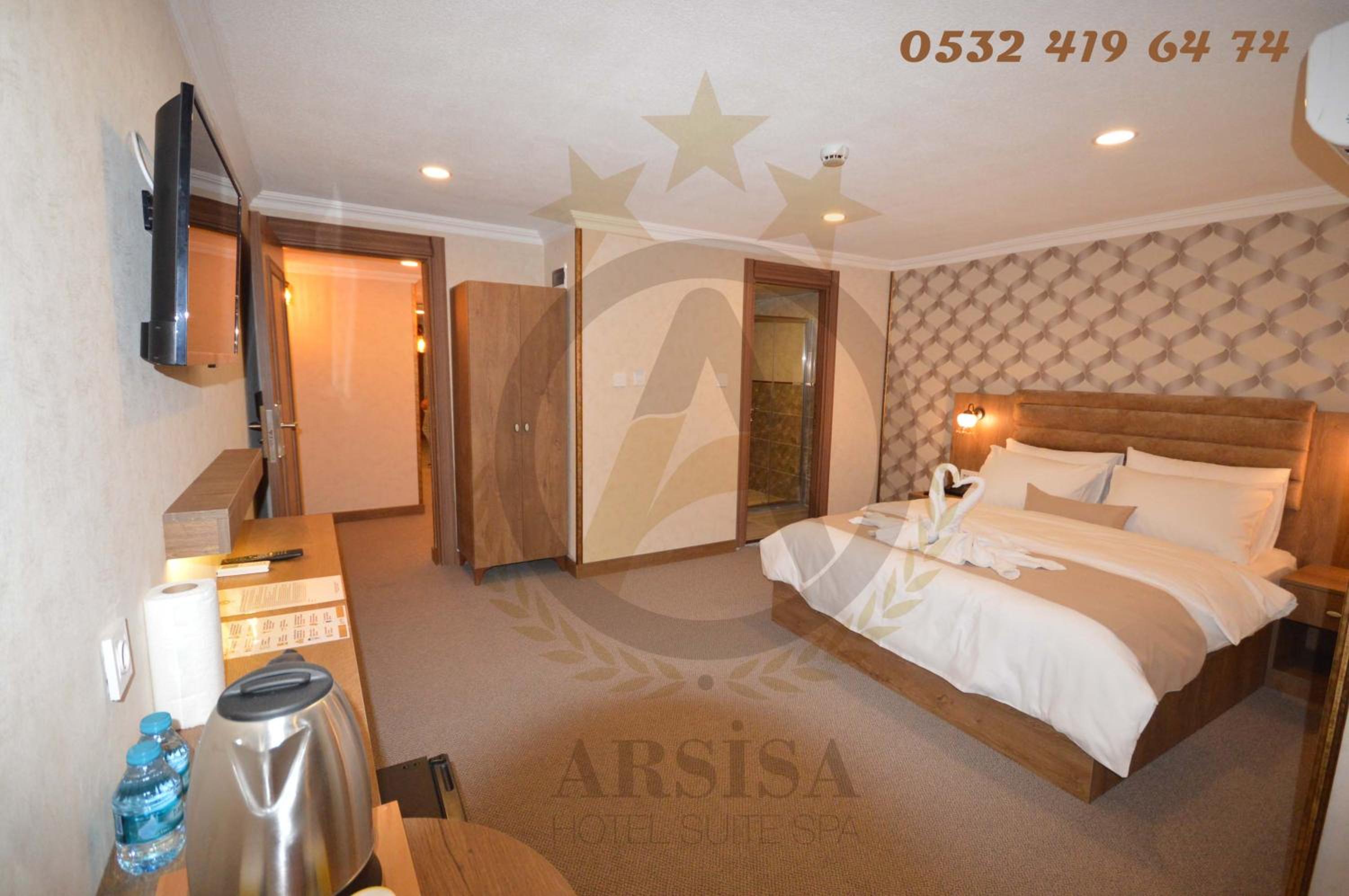 Standard Double Room - Photo 15