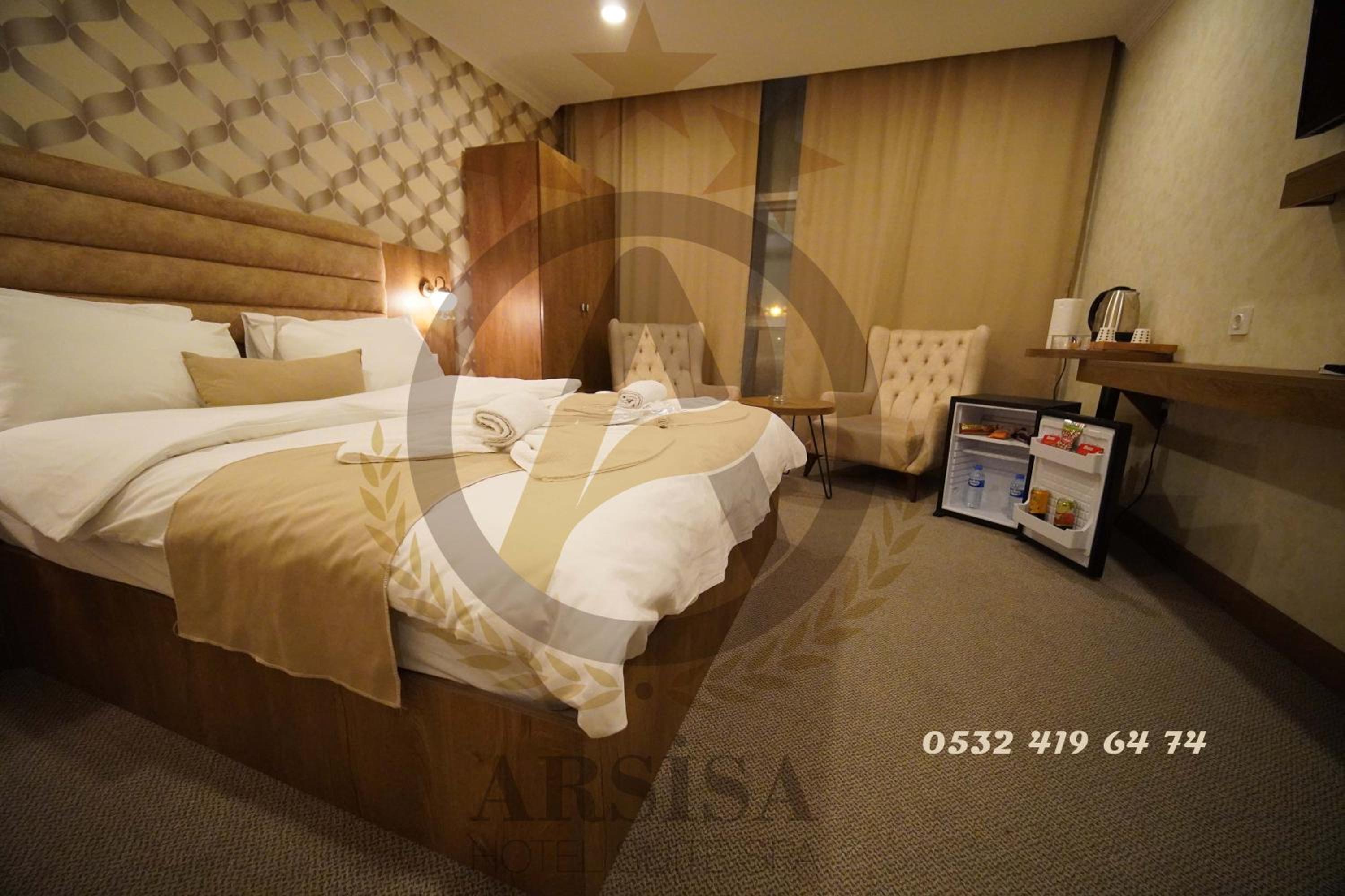 Standard Double Room - Photo 7