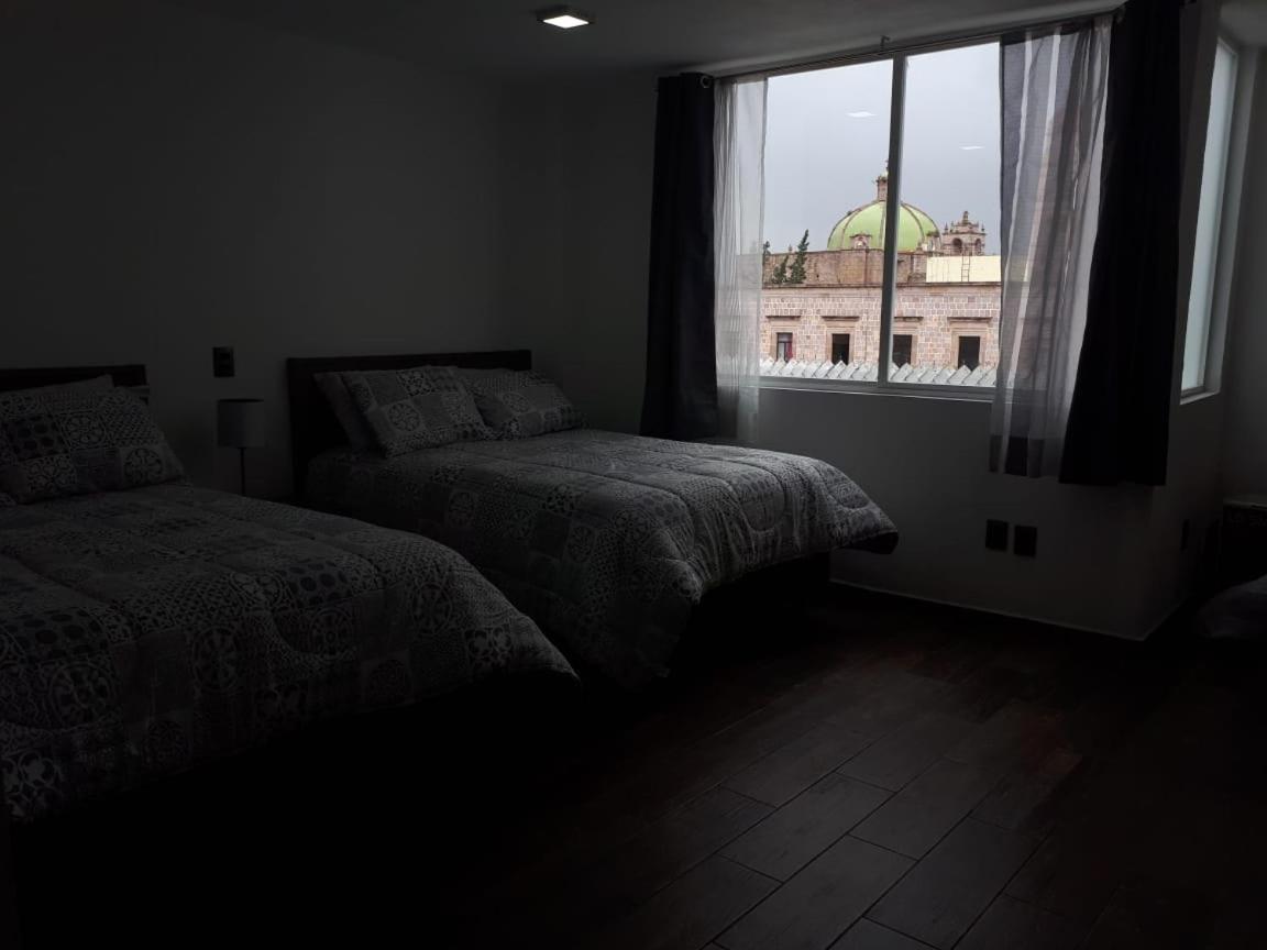 Twin Room - Photo 1