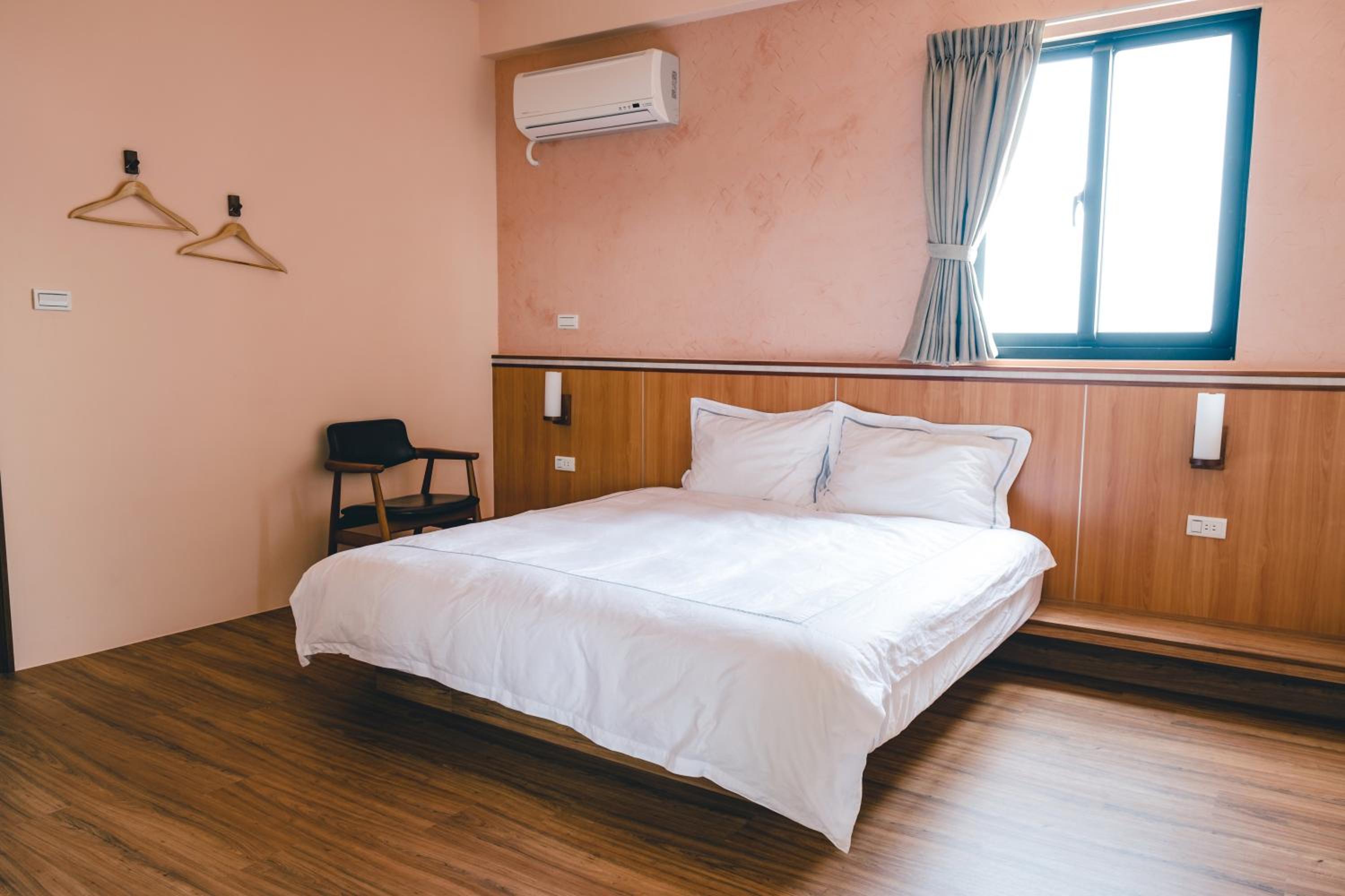 Standard Double Room photo 3