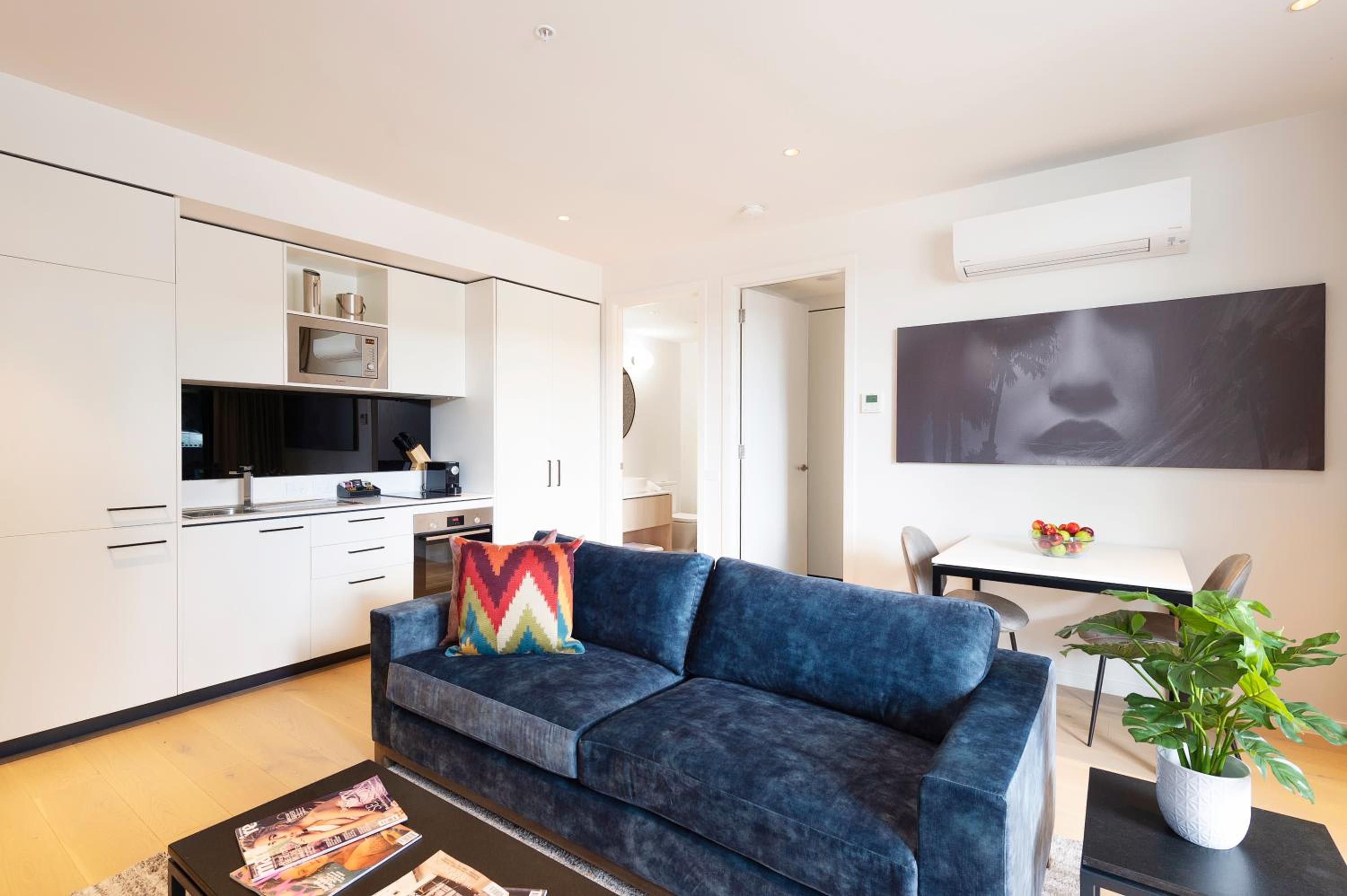 One-Bedroom Bellerine Apartment - Photo 8