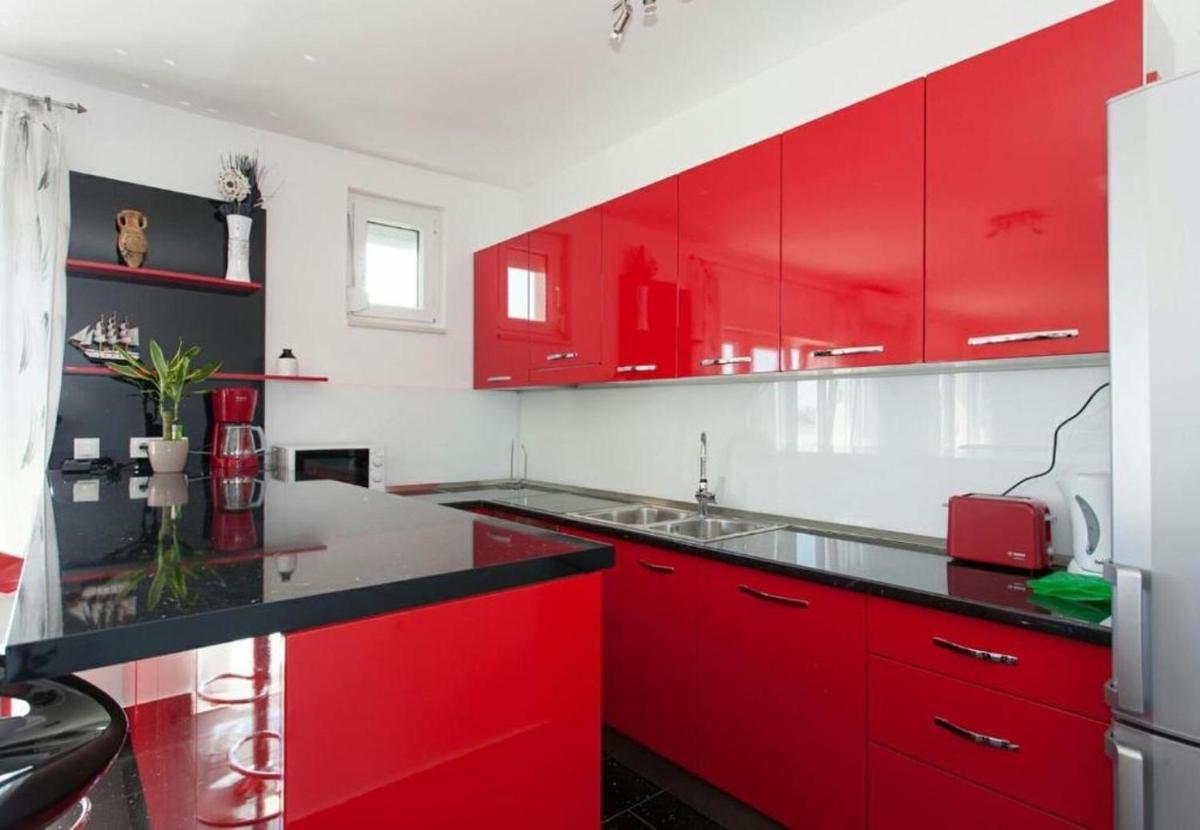 Apartment 1