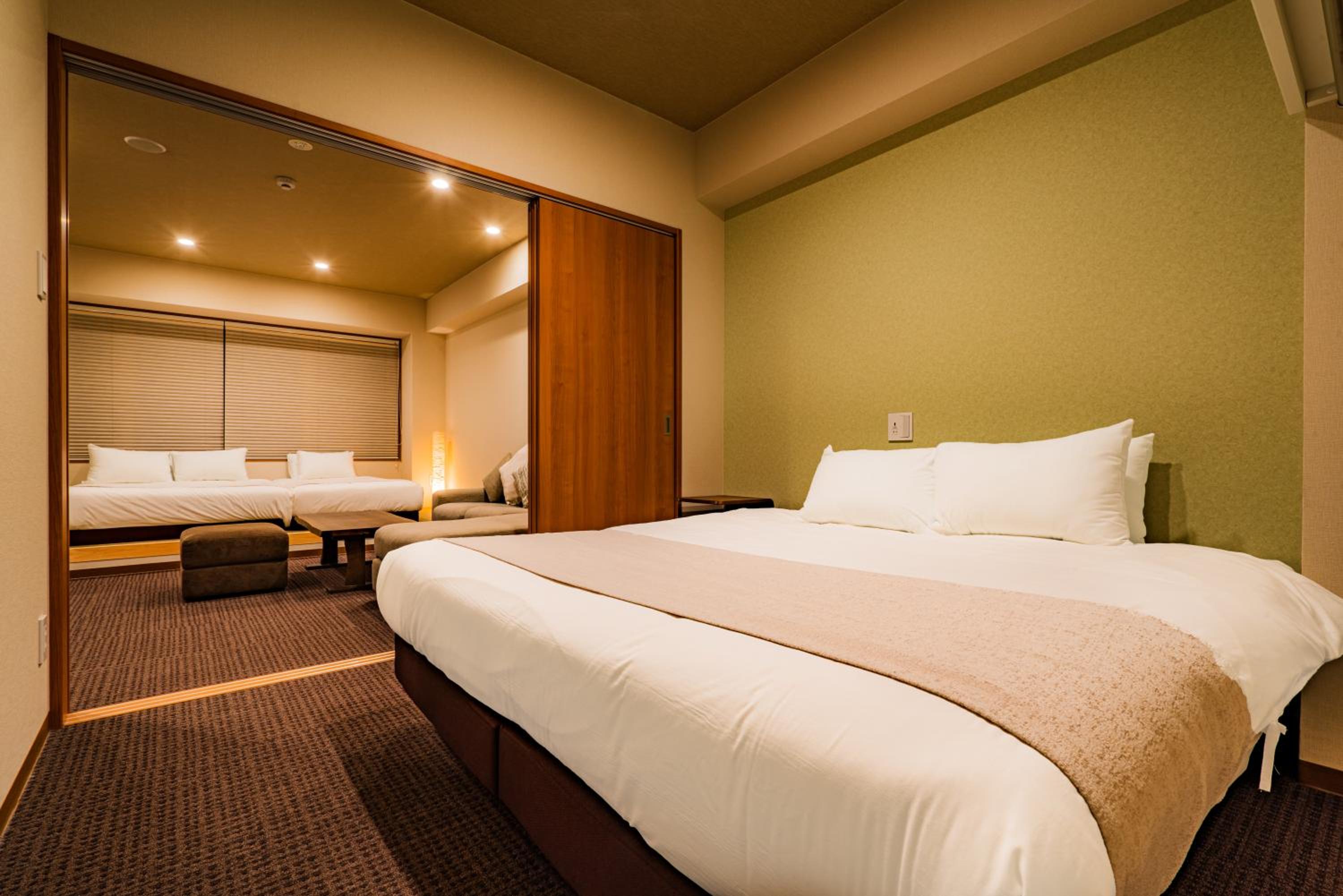 Deluxe Triple Room - Photo 9
