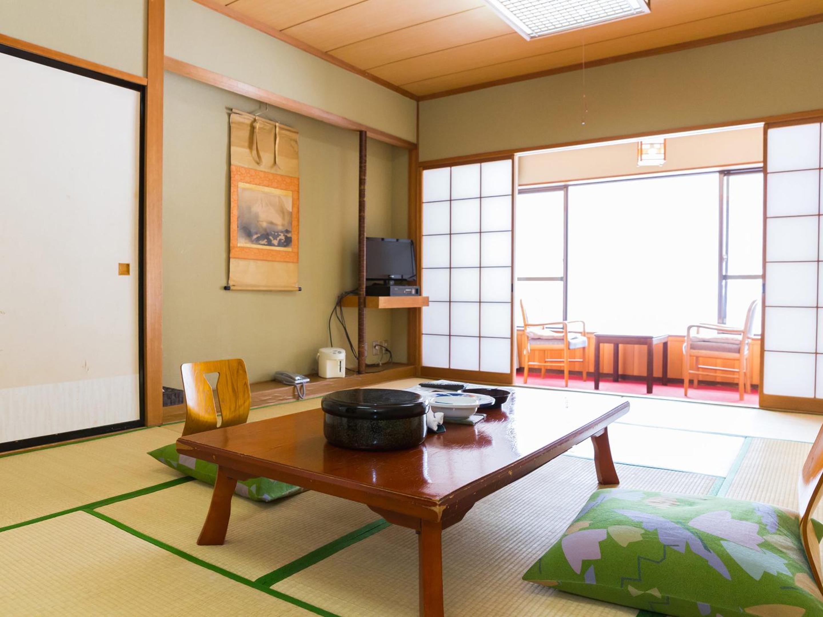 Japanese-Style Room photo 2