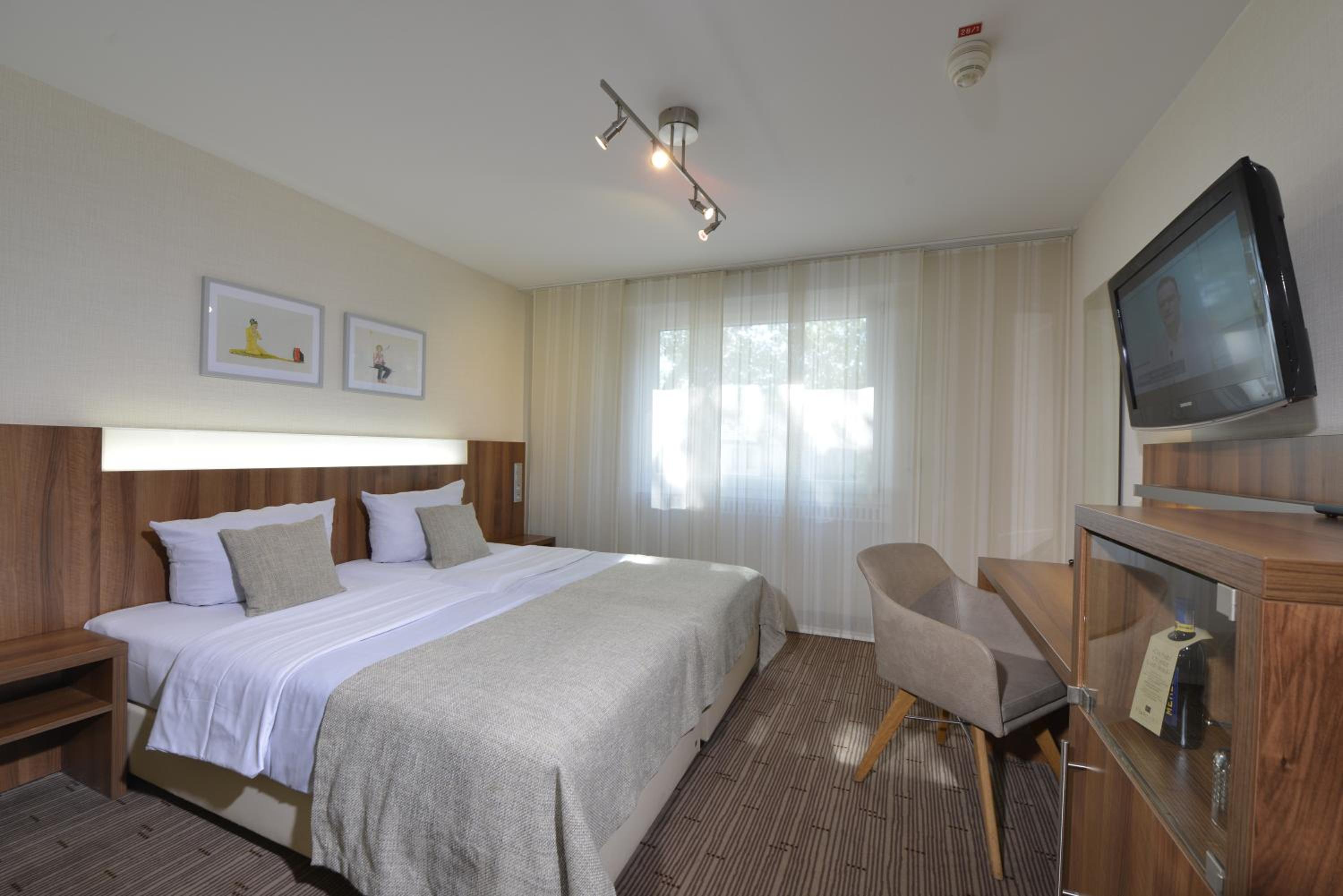 Double Room - Photo 1