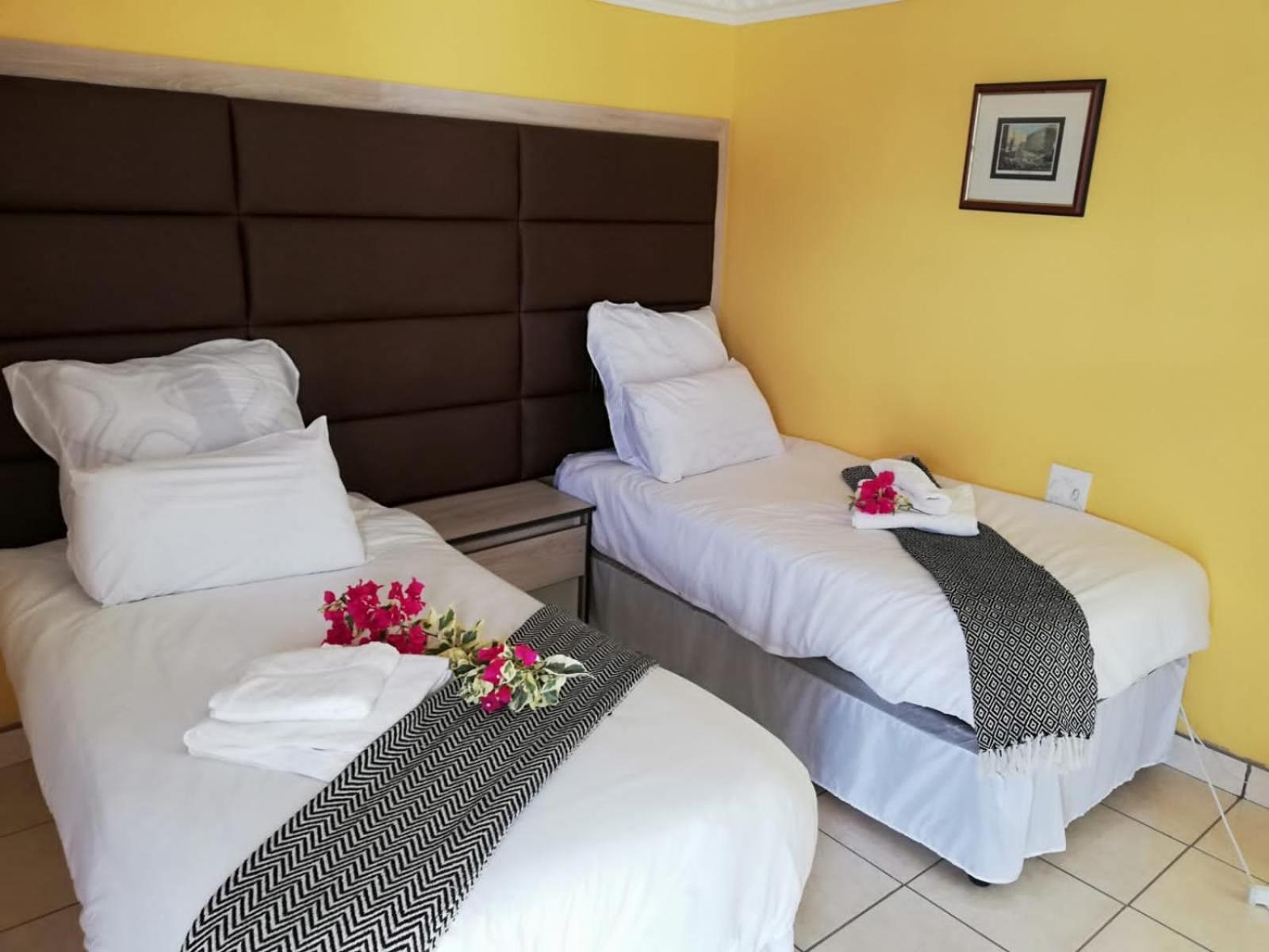 Deluxe Twin Room photo 1