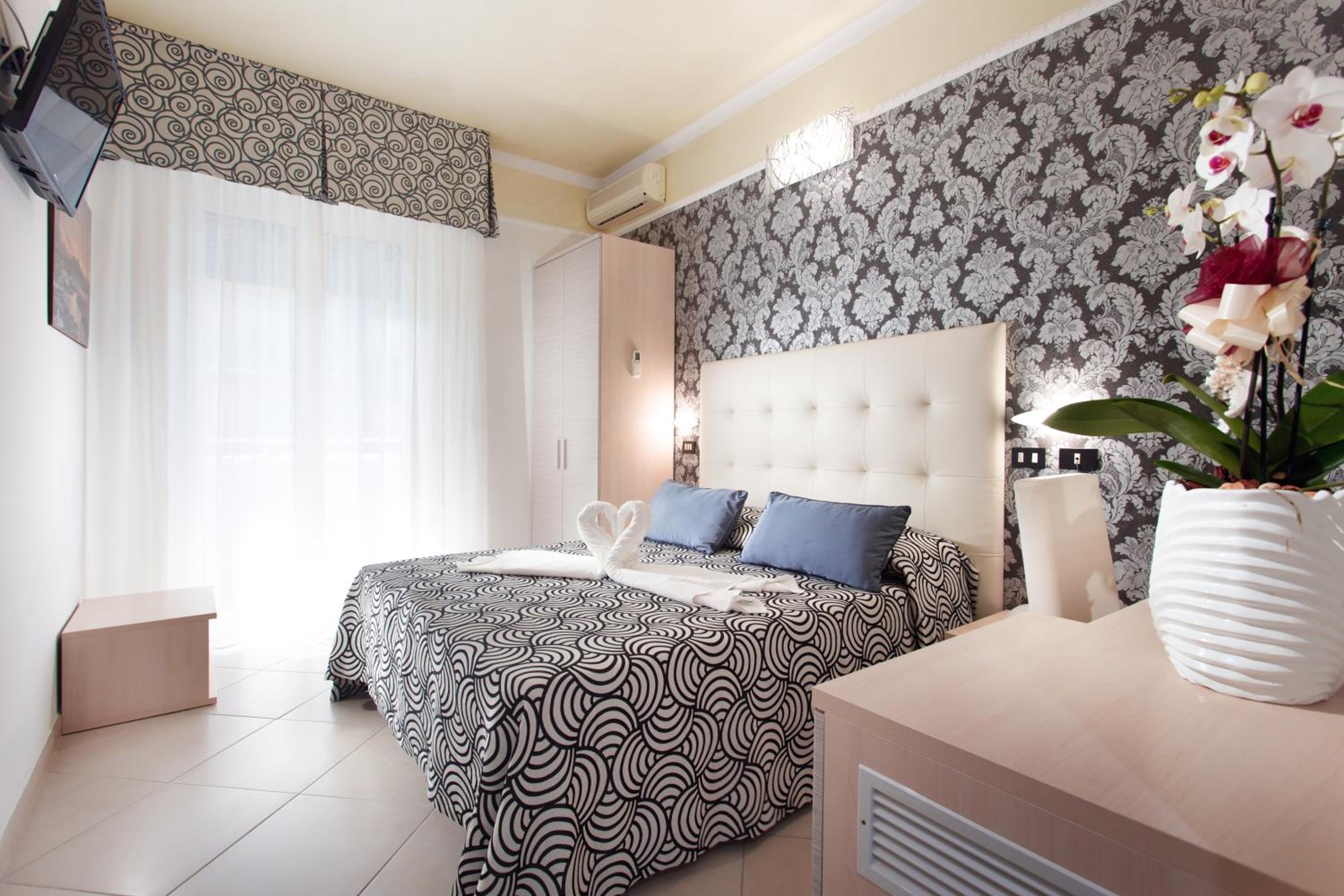 Double Room with Balcony photo 1