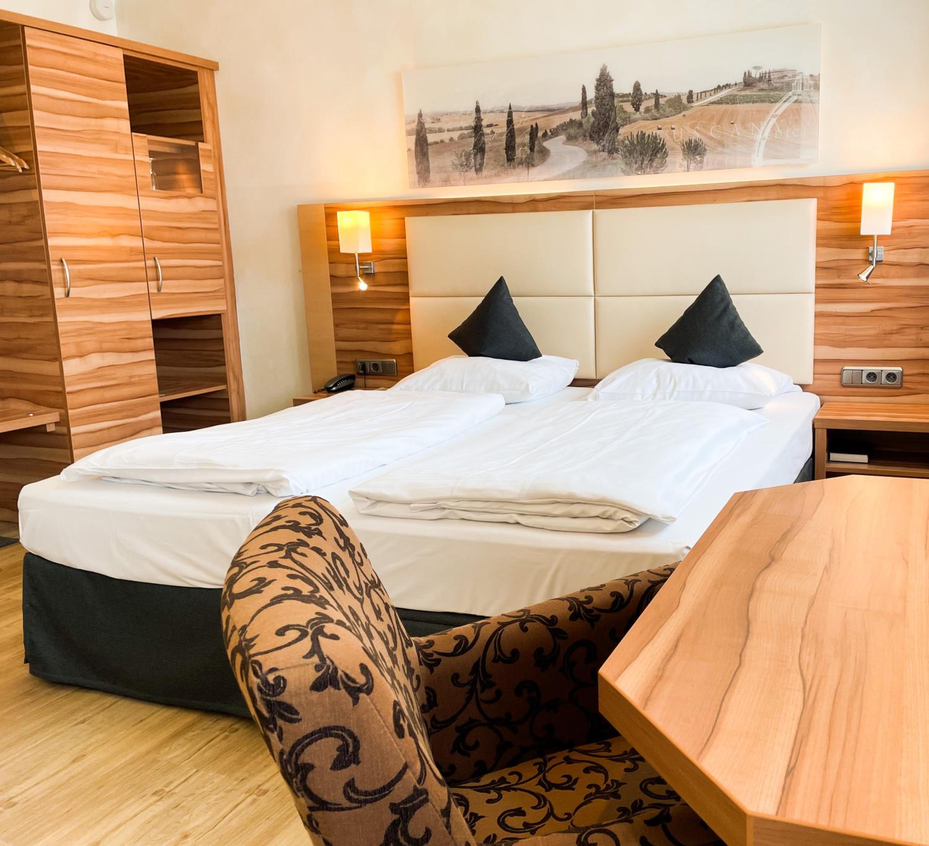 Comfort Double Room - Photo 7