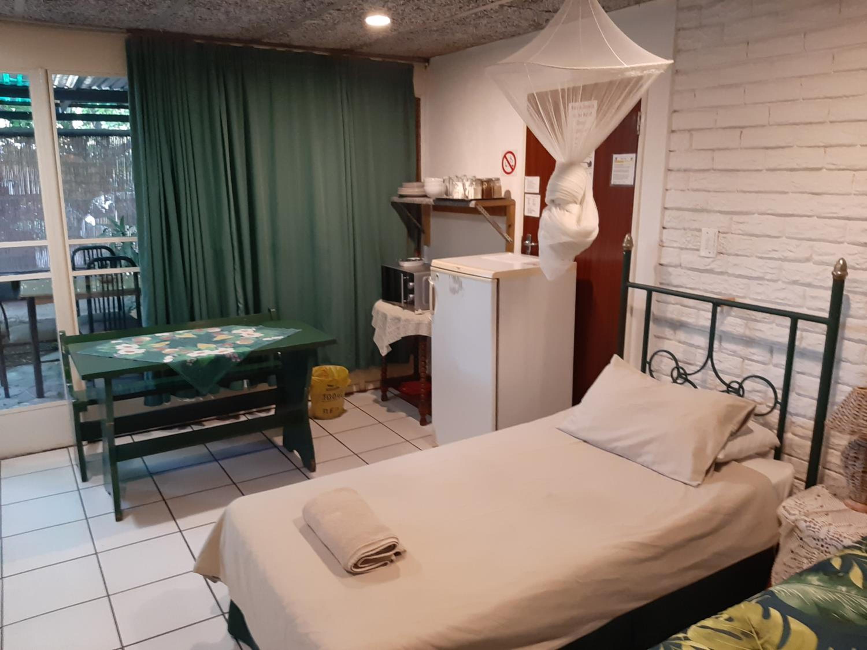 Mixed Dormitory Room photo 2