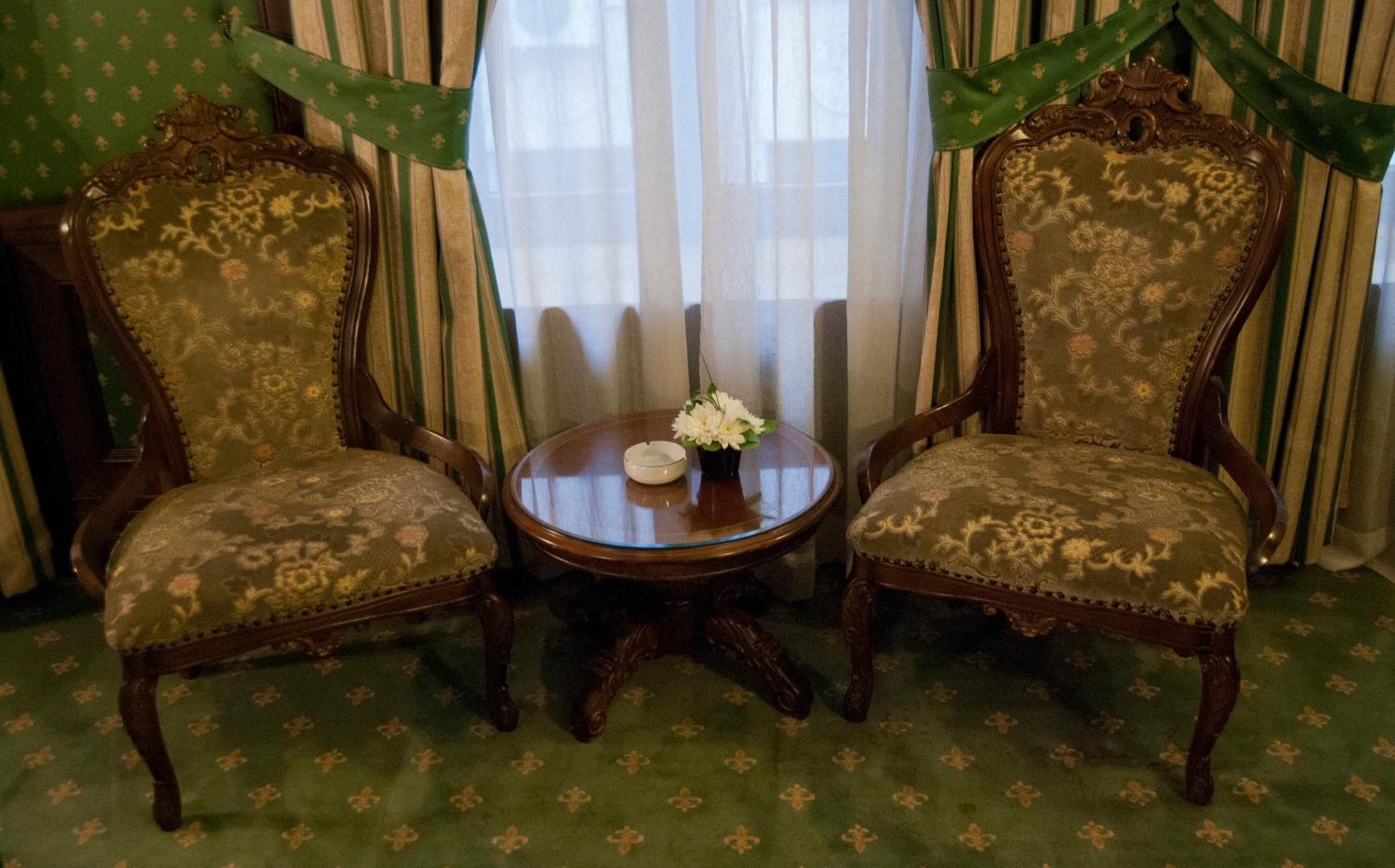 City View Room - Photo 3