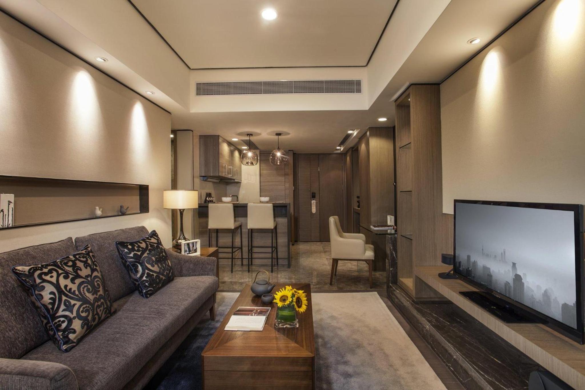 One-Bedroom Deluxe Apartment