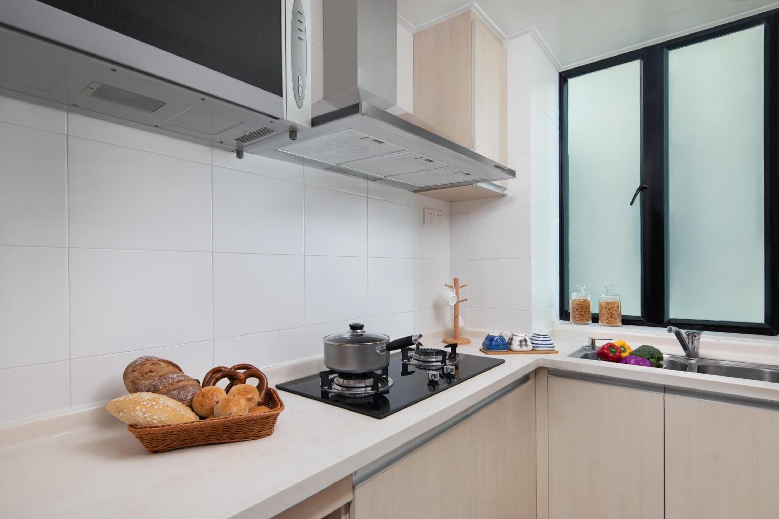 One-Bedroom Apartment include one breakfast - Photo 3