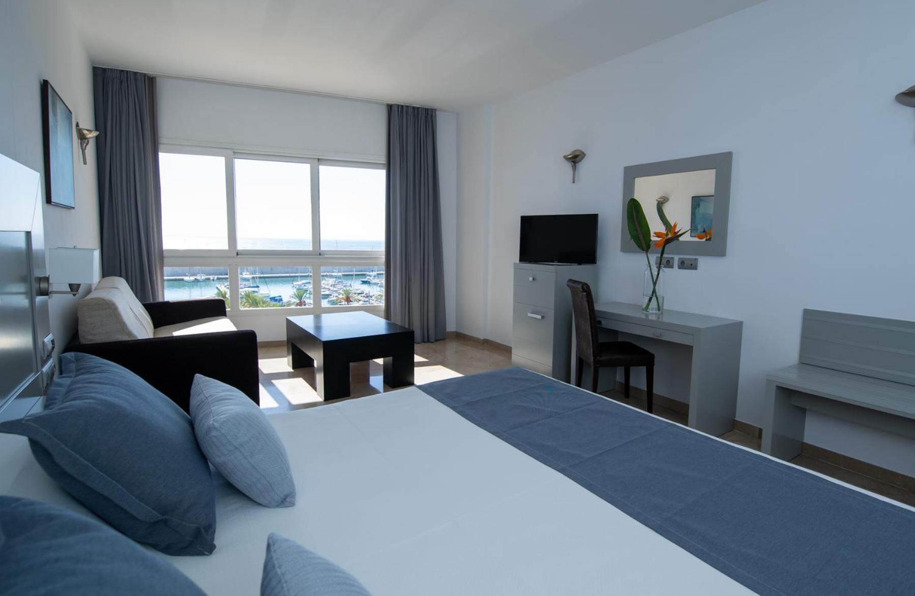 Superior Double Room - Photo 1