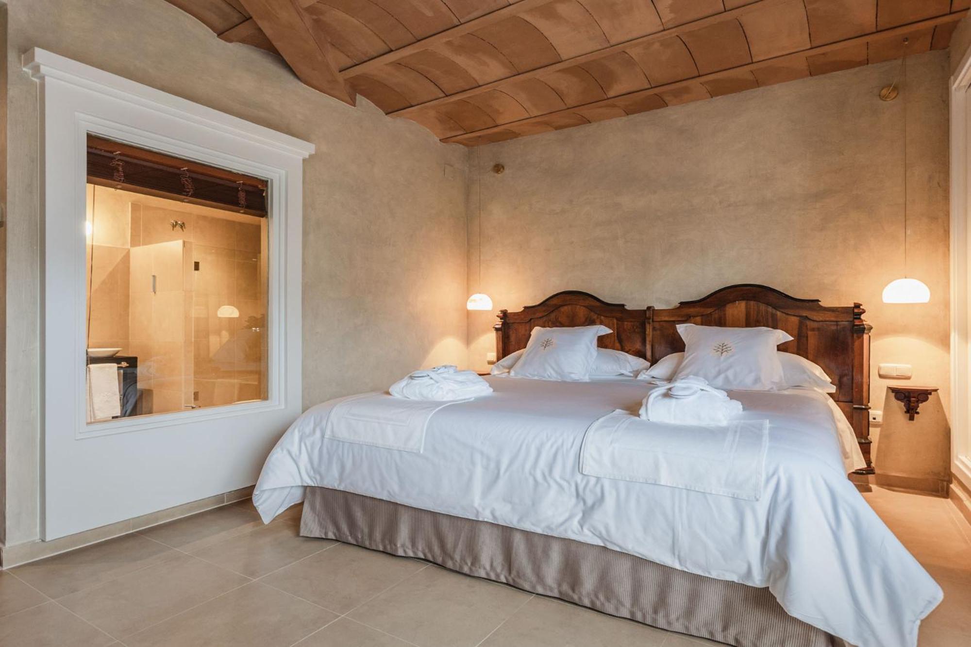 Superior Double Room - Photo 17